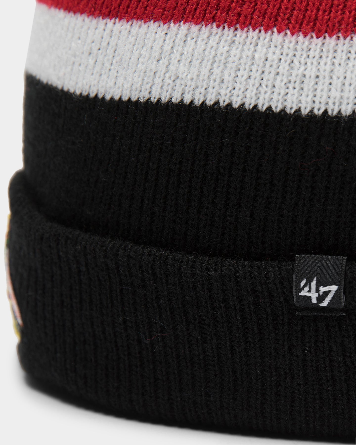 47 Brand Chicago Blackhawks Breakaway Cuff Knit Black NHL Hockey Beanie - Winter Warm Hat for Men & Women - Perfect for Games, Outdoor Activities & Cold Weather
