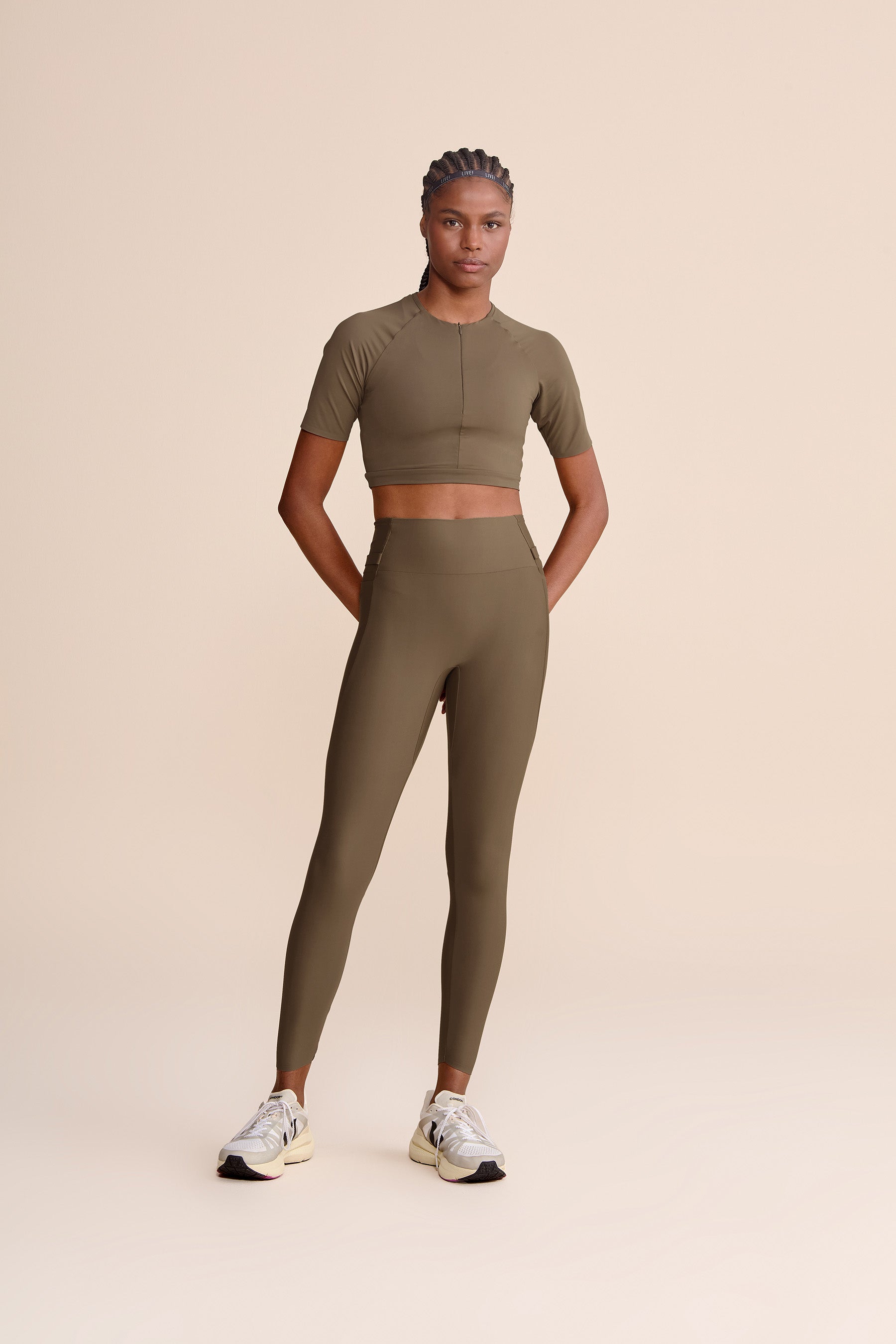 Race Pro® Mesh Cropped Top for Women - Breathable Athletic Workout Shirt for Running, Yoga & Gym - High-Performance Sports Apparel