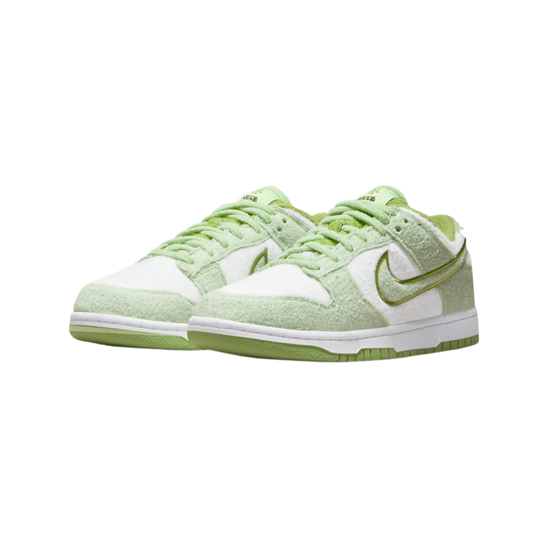 Nike Women's Dunk Low Honeydew SE Sneakers - Light Green & Phantom Colorway for Casual Wear, Running & Street Style Fashion