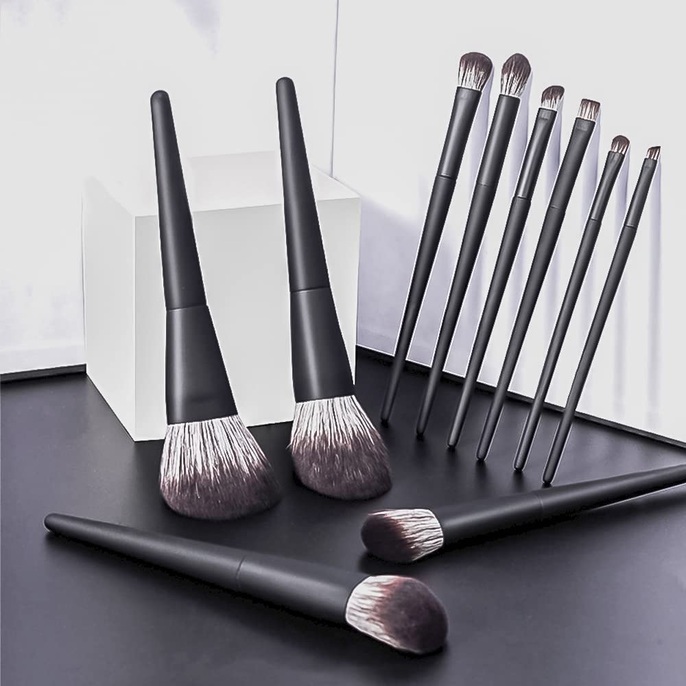10-Piece Matte Black Makeup Brush Set - Premium Kabuki, Eyeshadow & Powder Foundation Brushes for Professional Makeup Application | Perfect for Contouring, Blending & Everyday Makeup Kit