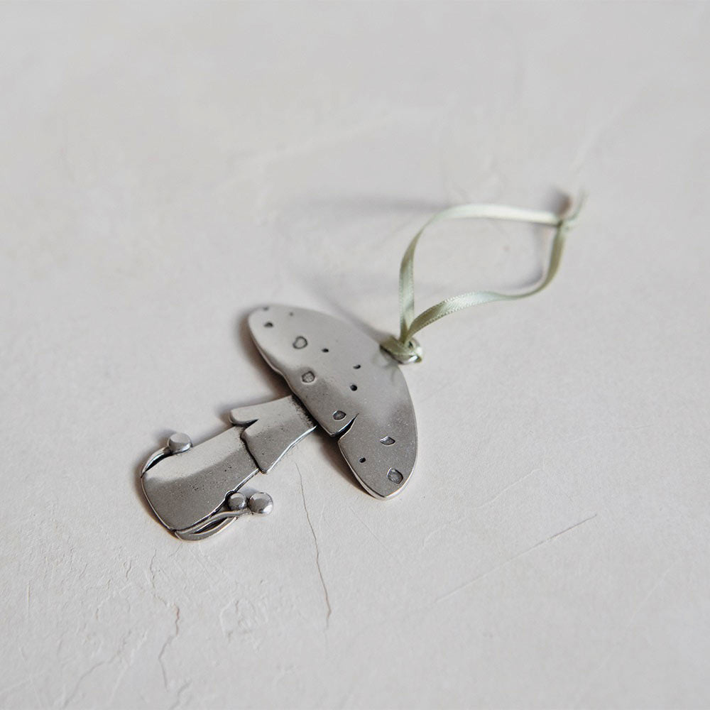 Handmade Pewter Mushroom Ornament - Unique Home Decor for Garden, Fairy Garden & Nature Lovers - Perfect for Gift Giving & Seasonal Display