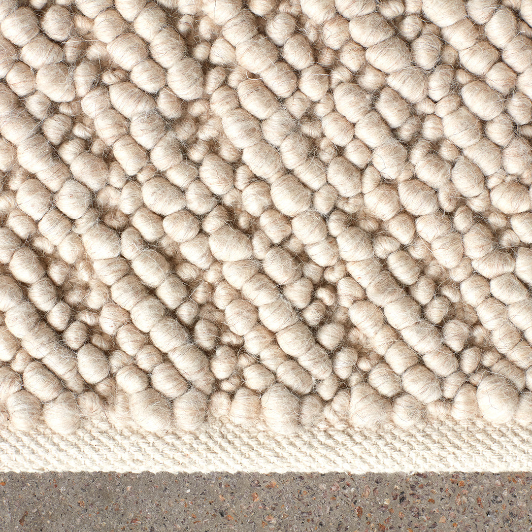 Nina Bruun Gravel Rug - Modern Handwoven Wool Area Rug for Living Room, Bedroom & Dining Room - Boho Chic Home Decor for Cozy & Stylish Interiors