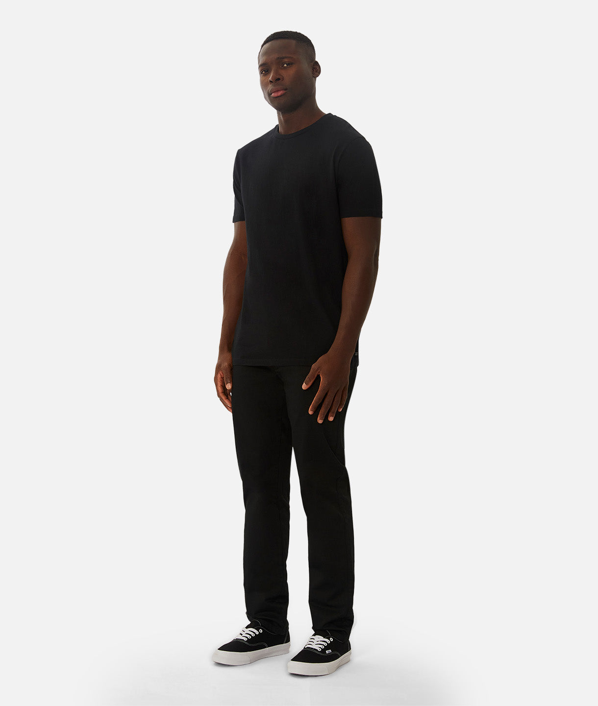 Premium Basic Crew Neck T-Shirt for Men & Women - Soft Cotton Comfort Fit Tee - Black - Casual Wear, Layering, Everyday Outfits