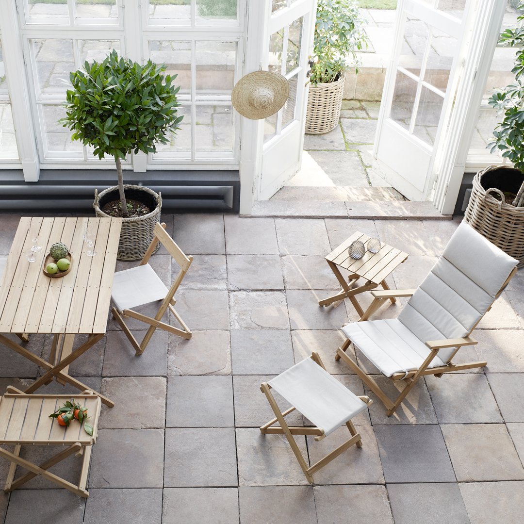 BM4570 Outdoor Dining Chair - Foldable, Weather-Resistant, Lightweight for Patio, Garden, Poolside & Camping