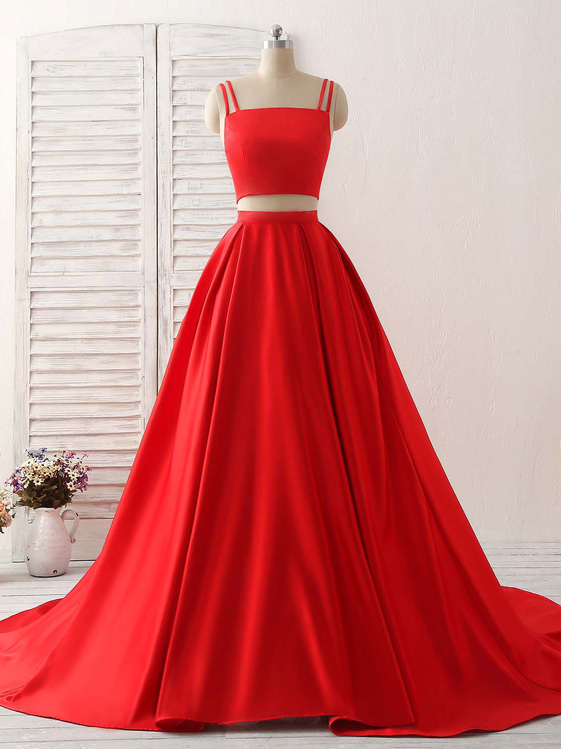 Elegant Red Satin Two-Piece Prom Dress - Simple Long Evening Gown for Formal Events, Homecoming & Special Occasions