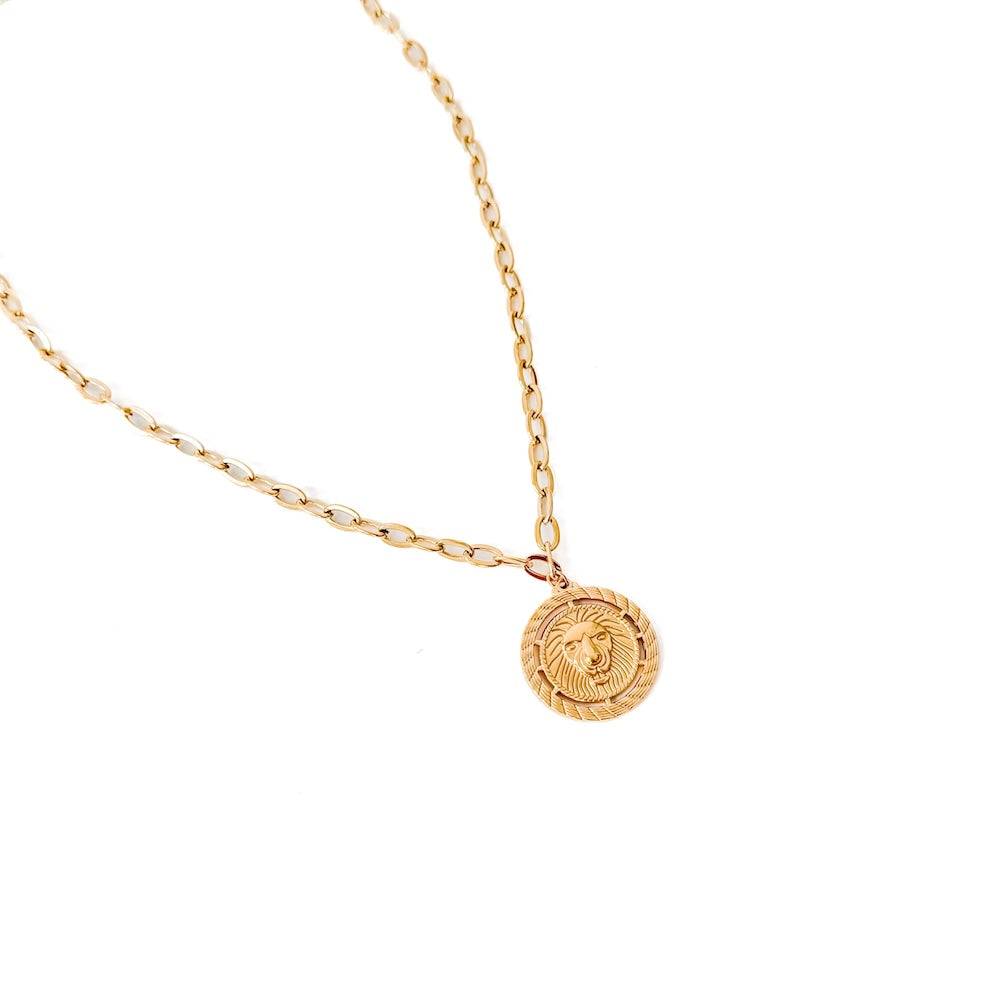 Waterproof Lion Pendant Chain Necklace for Men & Women - Perfect for Everyday Wear, Gifts, and Special Occasions