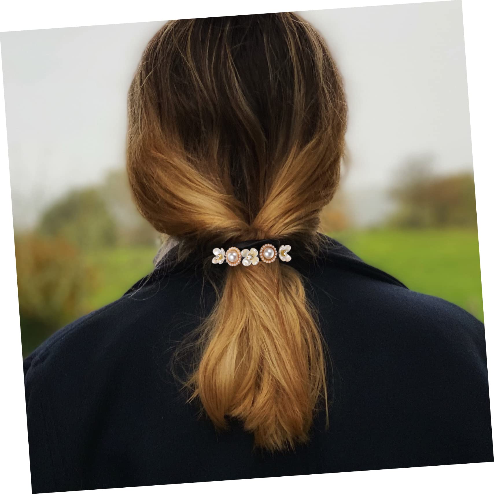 FOMIYES Hair Bun Maker Set - 4 Piece Hair Bun Former & Holder Styling Tool for Women & Girls - Perfect for Updos, Ponytails & Ballet Hairstyles