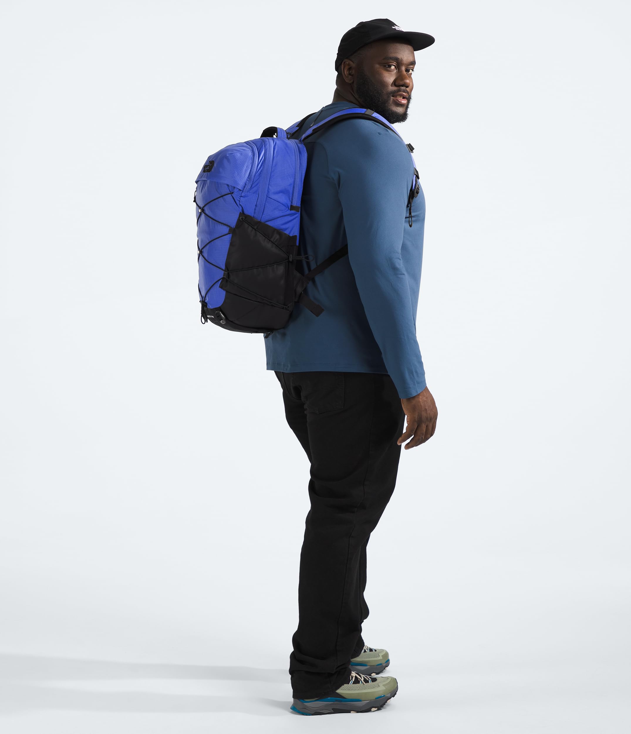The North Face Jester Backpack - Lightweight Laptop Rucksack for School, Travel & Hiking | Water-Resistant Daypack for Men & Women