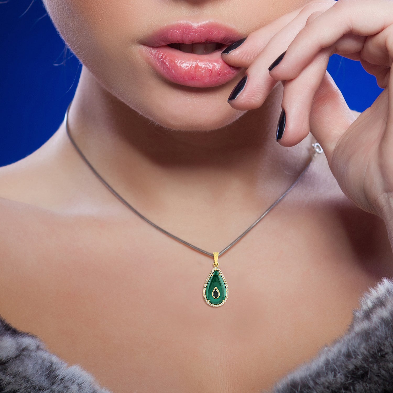 Luxury Malachite Bezel Spinel & Pave Diamond Charm Pendant in 14K Yellow Gold - Perfect for Anniversary Gifts & Special Occasions