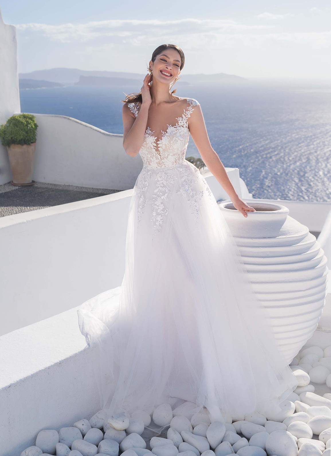 Elegant Long Wedding Dresses for Women - Sweetheart Neckline with Lace Illusion Back - Summer Beach Bridal Gowns - White Plus Size 20 - Perfect for Beach Weddings, Destination Ceremonies & Romantic Outdoor Events