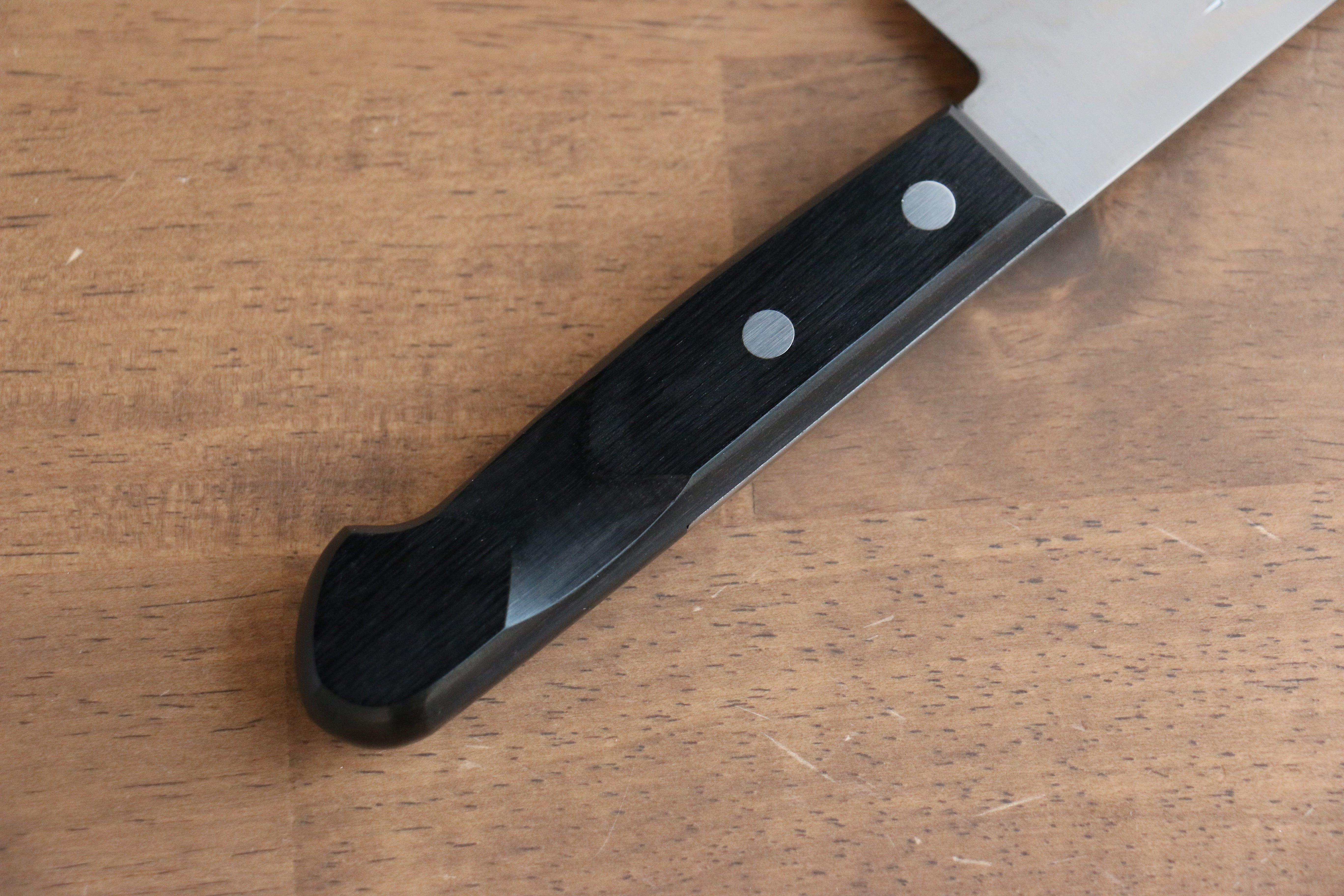Premium Nao Yamamoto VG10 Damascus Gyuto 210mm Japanese Chef Knife with Black Pakkawood Handle - Perfect for Sushi, Meat Slicing & Professional Kitchen Use