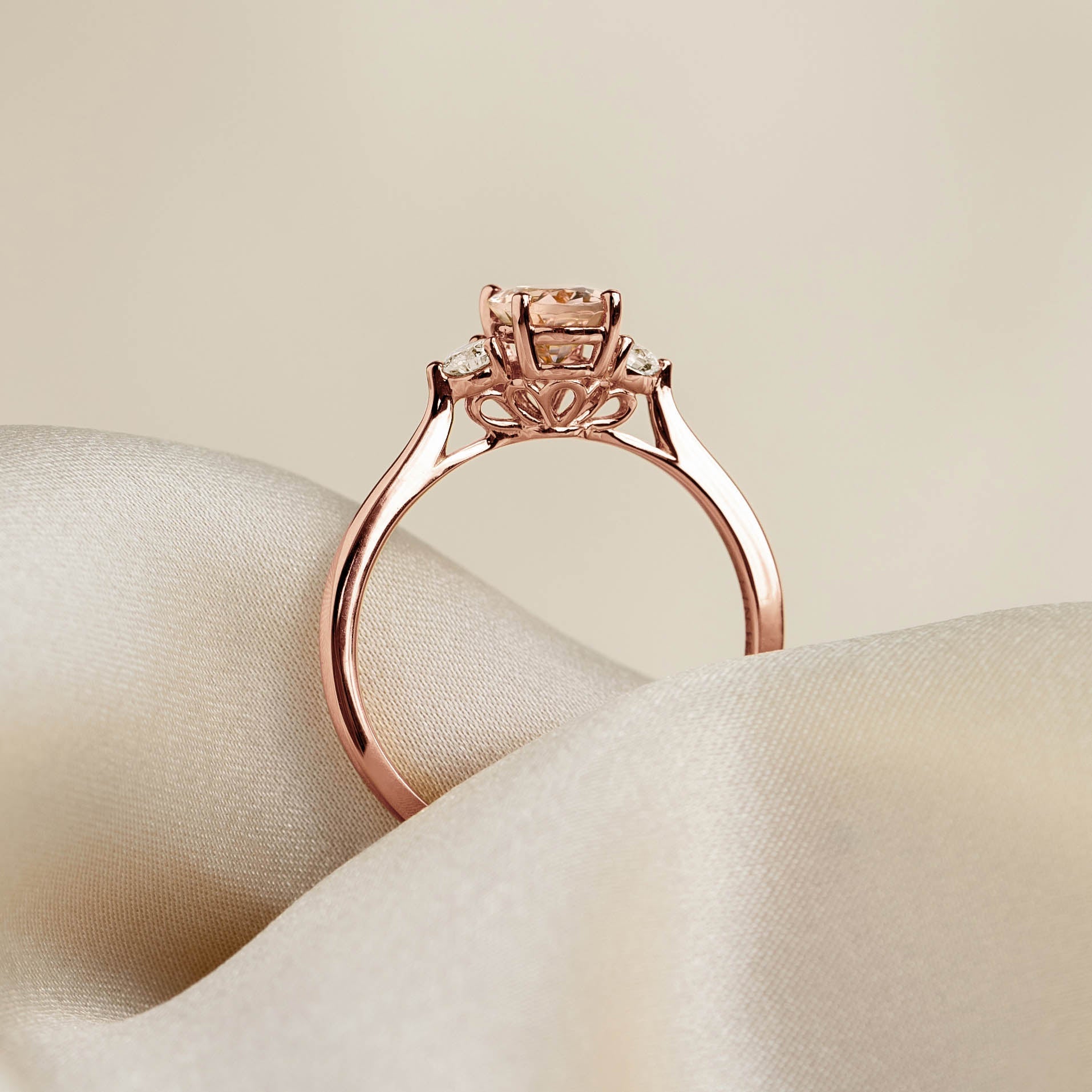 Morganite and Diamond Engagement Ring 14K Rose Gold for Women - Elegant Wedding, Anniversary, or Promise Ring - Perfect for Proposals, Bridal Jewelry, and Special Occasions