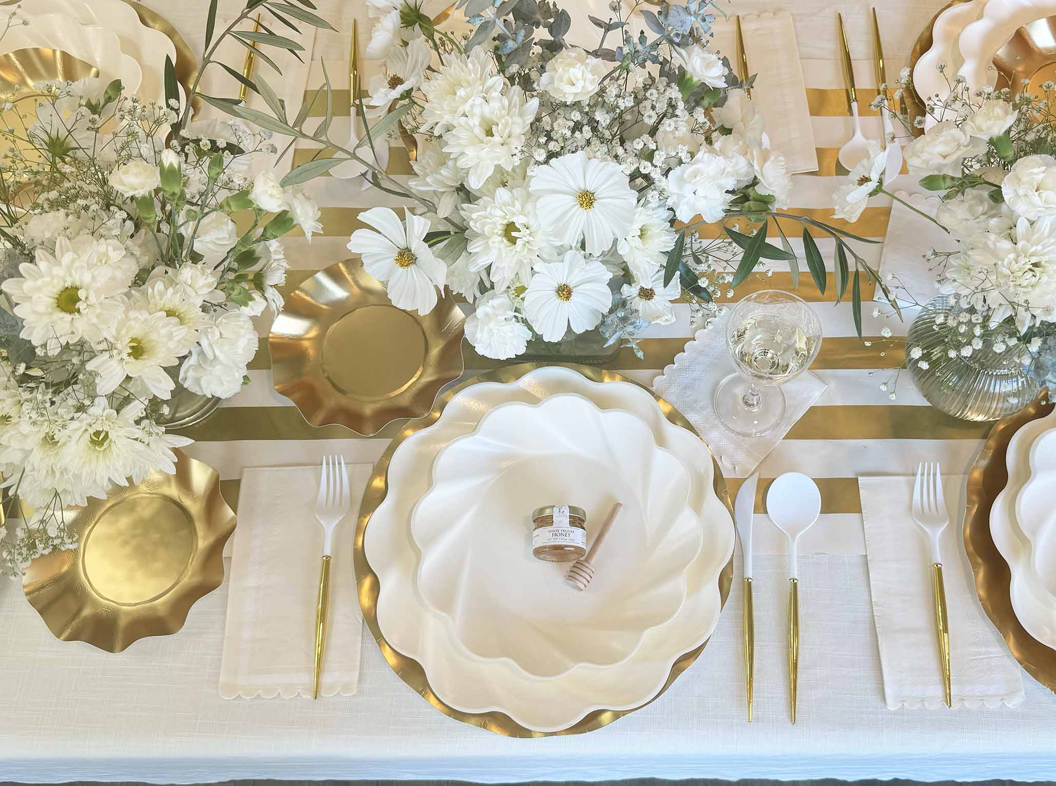 Elegant Cream & Gold Sukkot Tablescape Set - Premium Holiday Table Decor for Jewish Festivals & Celebrations - Perfect for Sukkot Dinners, Family Gatherings & Special Occasions