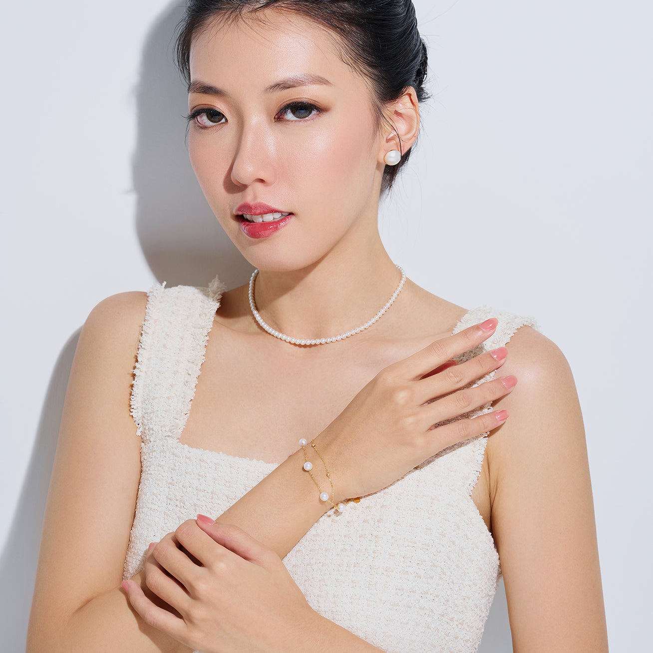 18K Solid Gold Freshwater Pearl Bracelet for Women | Elegant Jewelry Gift for Birthday, Anniversary & Special Occasions | KB00056