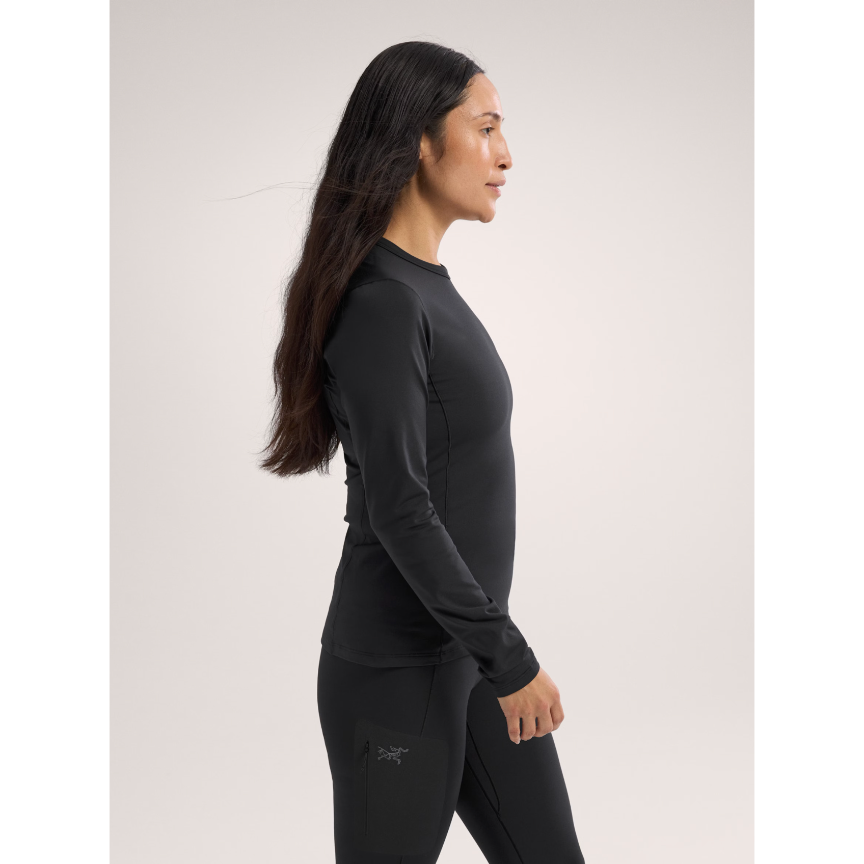 Arc'teryx Women's Rho Crew Neck Long Sleeve Baselayer - Warm Thermal Shirt for Hiking, Skiing & Outdoor Activities