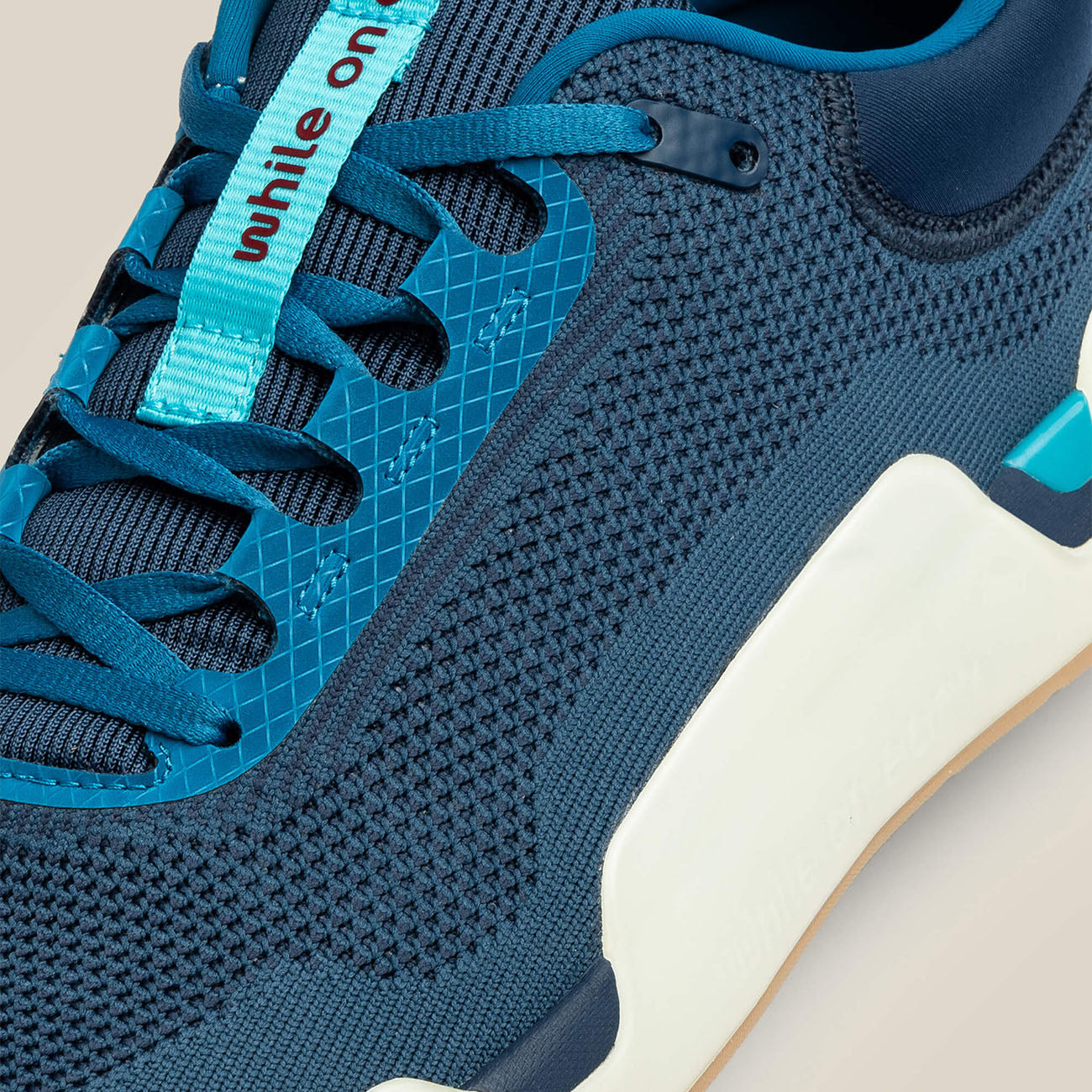 Men's White On Earth Move Trainer - Lightweight Running Shoes for Men - Gym & Workout Training Sneakers - Perfect for Jogging, Walking & Fitness Activities