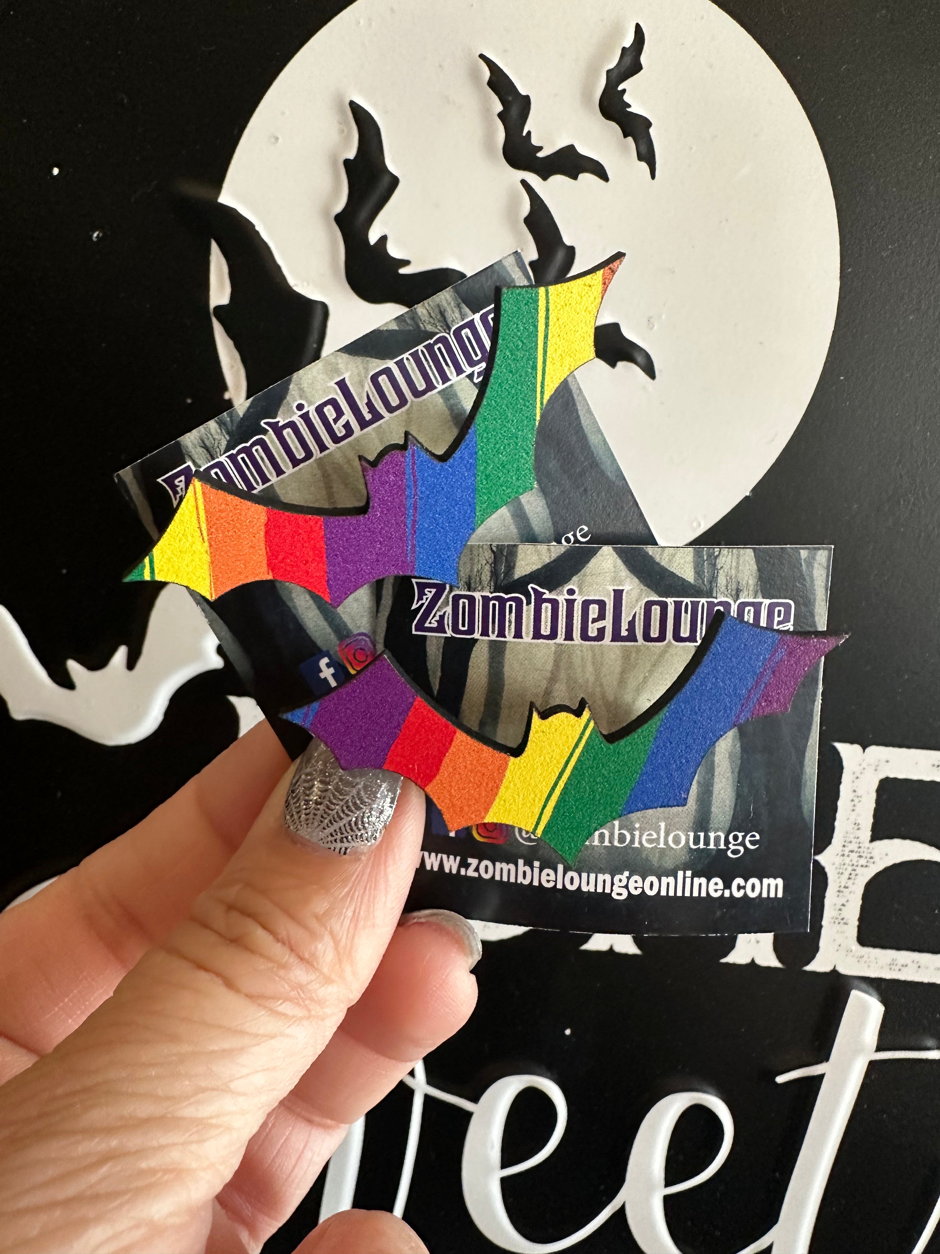 Vintage Rainbow Bat Brooch Pin - Gothic Jewelry for Women & Men - Perfect for Halloween Costumes, Cosplay & Goth Fashion Accessories