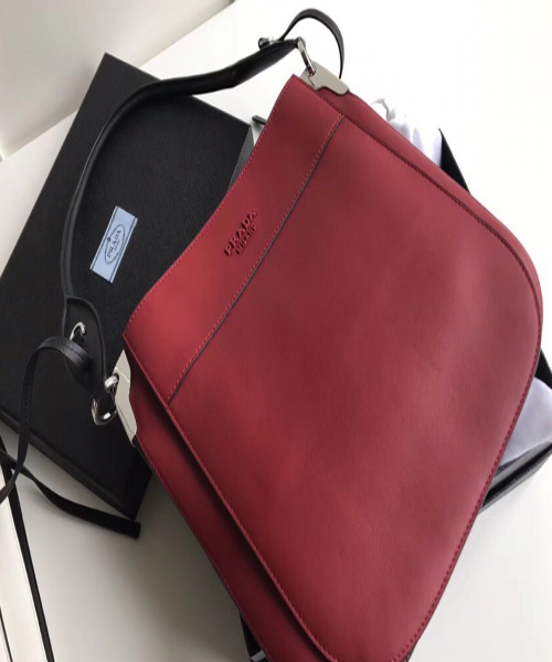Prada Margit Leather Shoulder Bag for Women - Genuine Leather Designer Handbag in Red - Perfect for Work, Travel & Evening Events