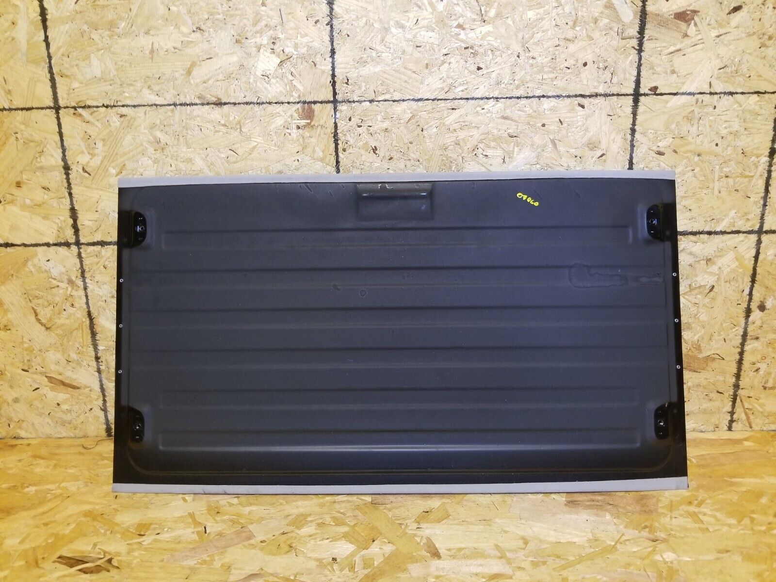 2004-2007 BMW 530xi E60 OEM Sunroof Shadow Trim Panel Replacement Part - Perfect for Roof Repair & Luxury Car Maintenance