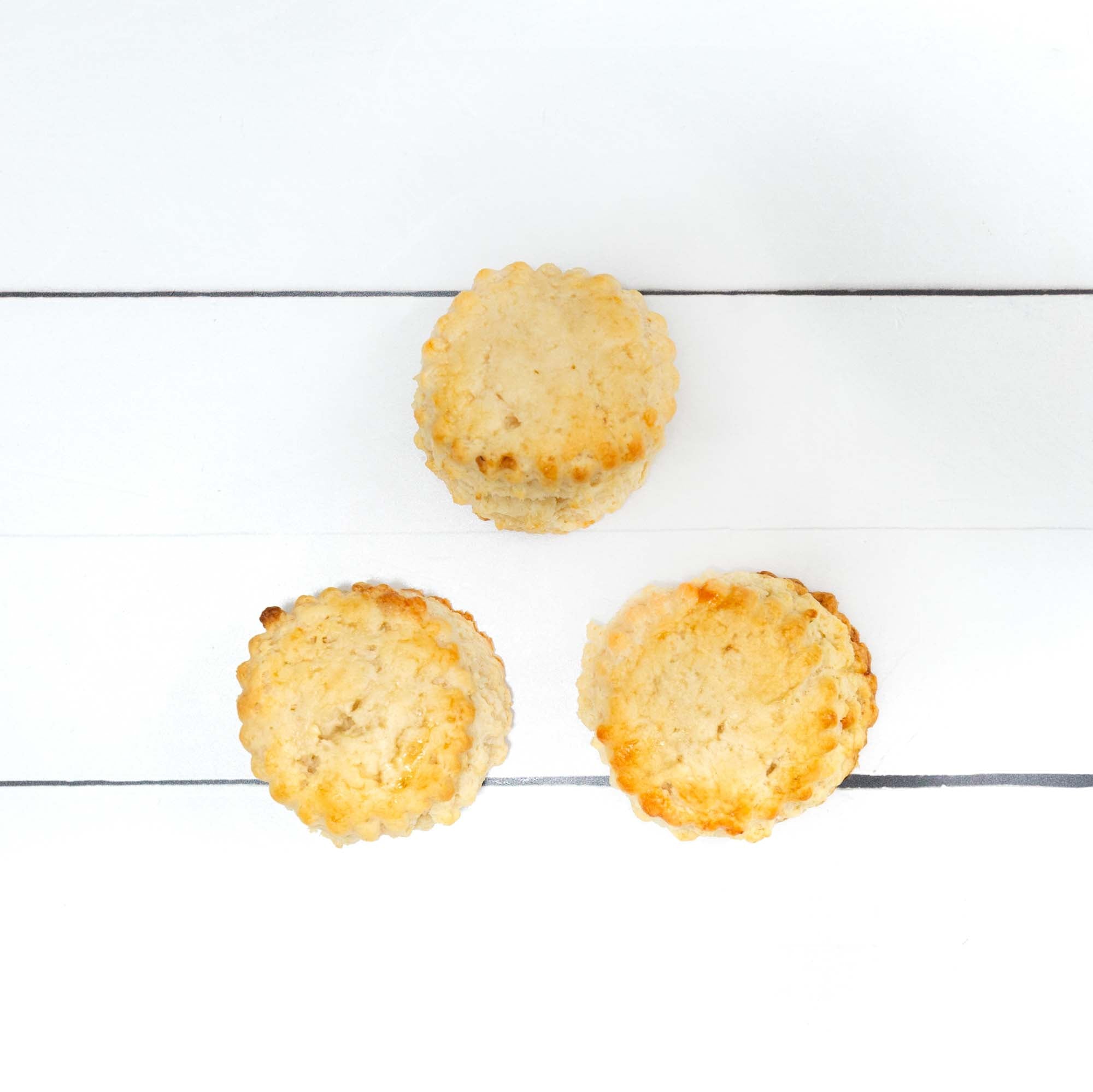 Delicious Homemade Cream Scones Recipe - Traditional British Tea Pastries for Afternoon Tea, Brunch & Special Occasions