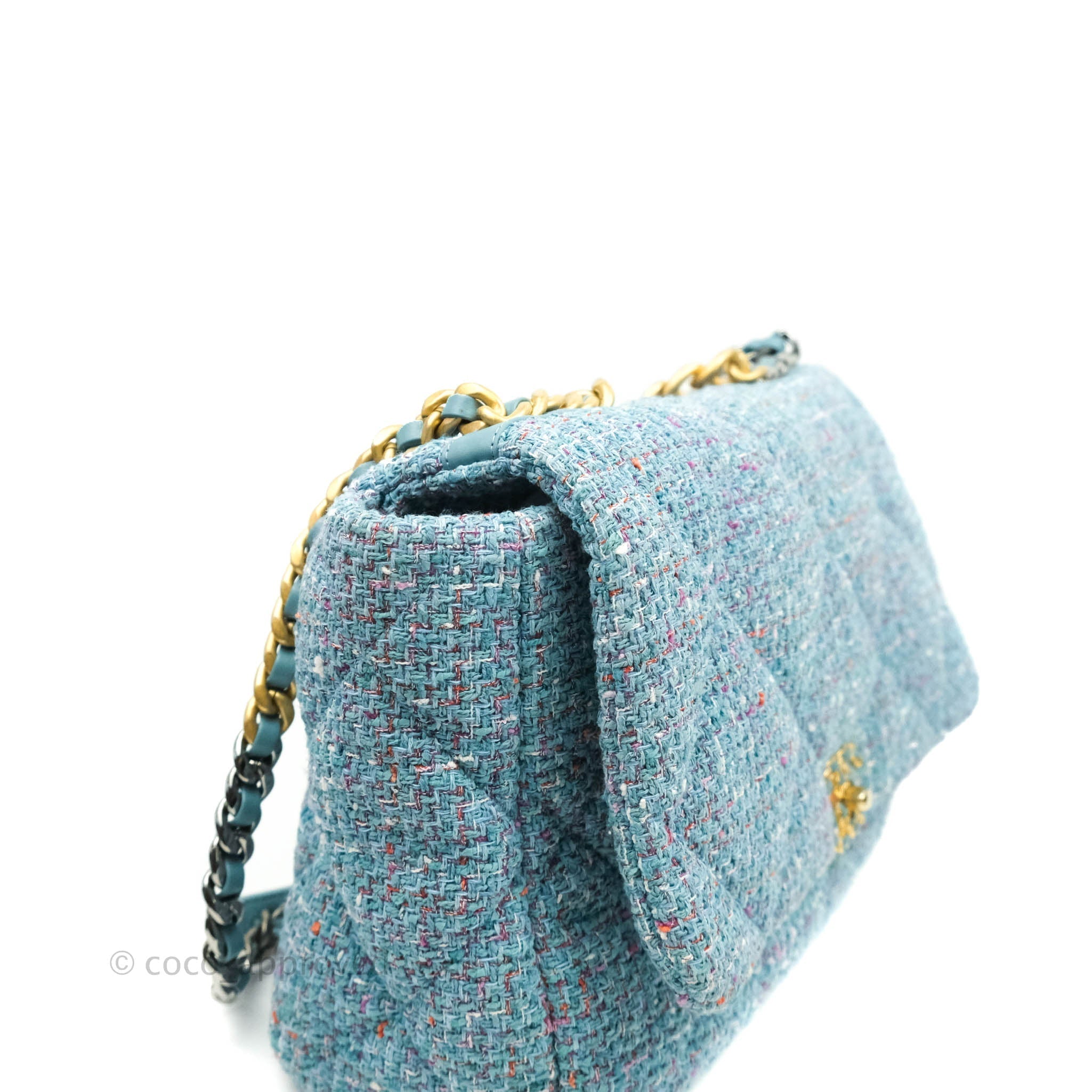 Chanel 19 Maxi Flap Bag in Blue Tweed with Mixed Hardware - Luxury Designer Handbag for Women, Perfect for Parties, Work & Everyday Use