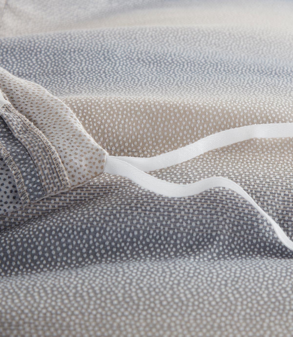 Luxury Elena Jacquard Duvet Cover Set - Queen Size, Soft & Breathable Bedding - Perfect for Master Bedroom, Guest Room & Hotel Decor