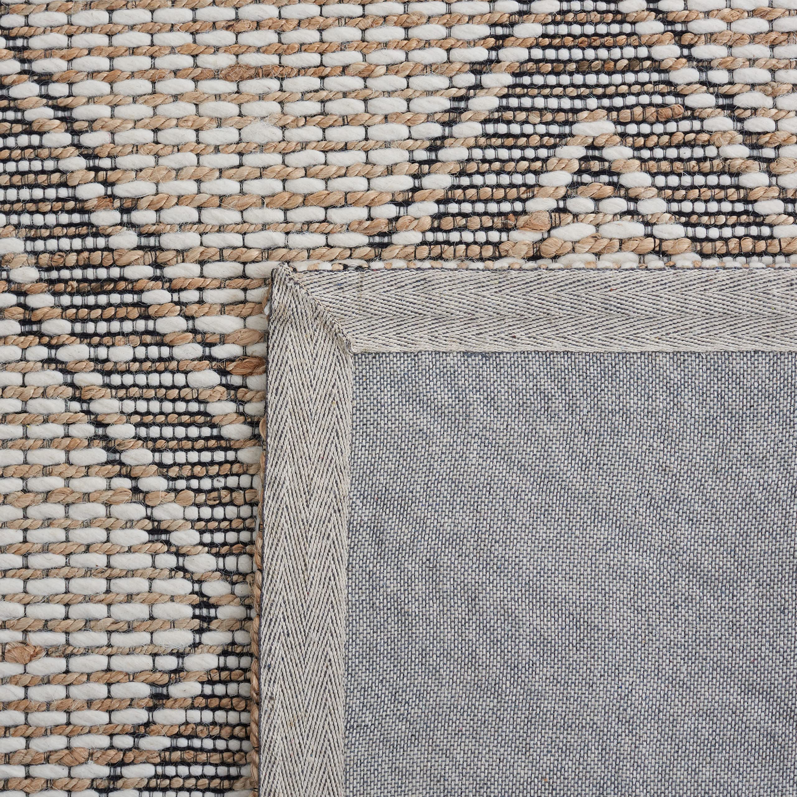 SAFAVIEH Marbella Collection 6'x6' Square Natural/Ivory Wool Area Rug - Handmade Premium Quality for Living Room, Dining Room & Bedroom Decor | Soft & Durable Floor Covering for Home Interior Design