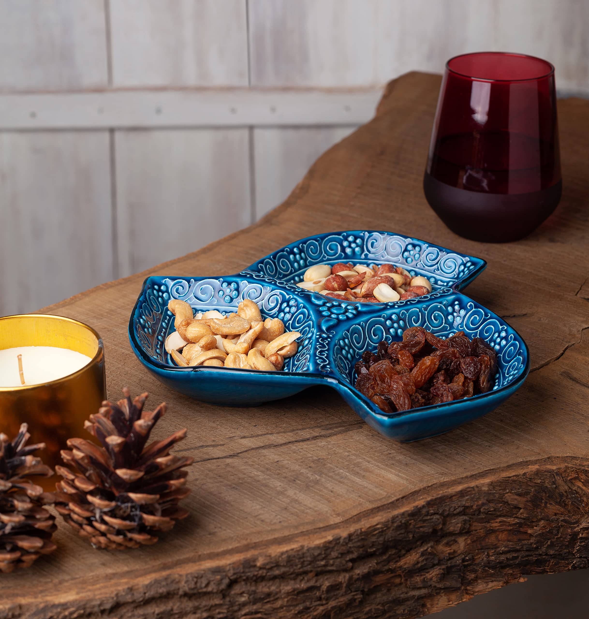 Leaf Shaped Ceramic Appetizer Plate - 3 Compartment Snack Tray with Floral Pattern, Blue Divided Serving Platter for Fruits, Dips & Charcuterie | Elegant Embossed Dinnerware for Parties, Picnics & Home Decor