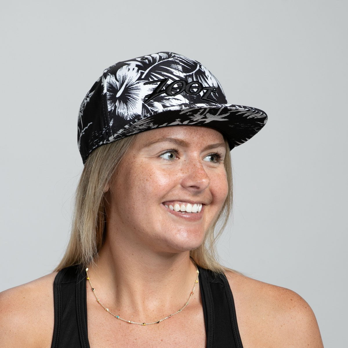 Unisex Flat Bill Hat - Black and White Floral Design Snapback Cap for Men & Women | Perfect for Outdoor Activities, Sports, and Casual Wear