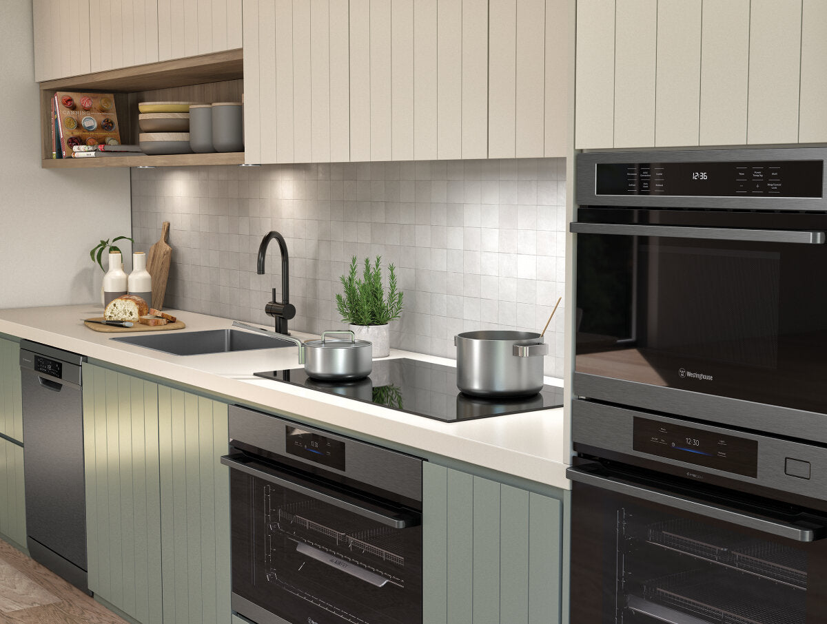 Westinghouse WVEP9917DD 90cm Pyrolytic Oven with SteamBake Function - Dark Stainless Steel | Perfect for Baking, Roasting & Self-Cleaning | Ideal for Home Kitchens & Professional Chefs