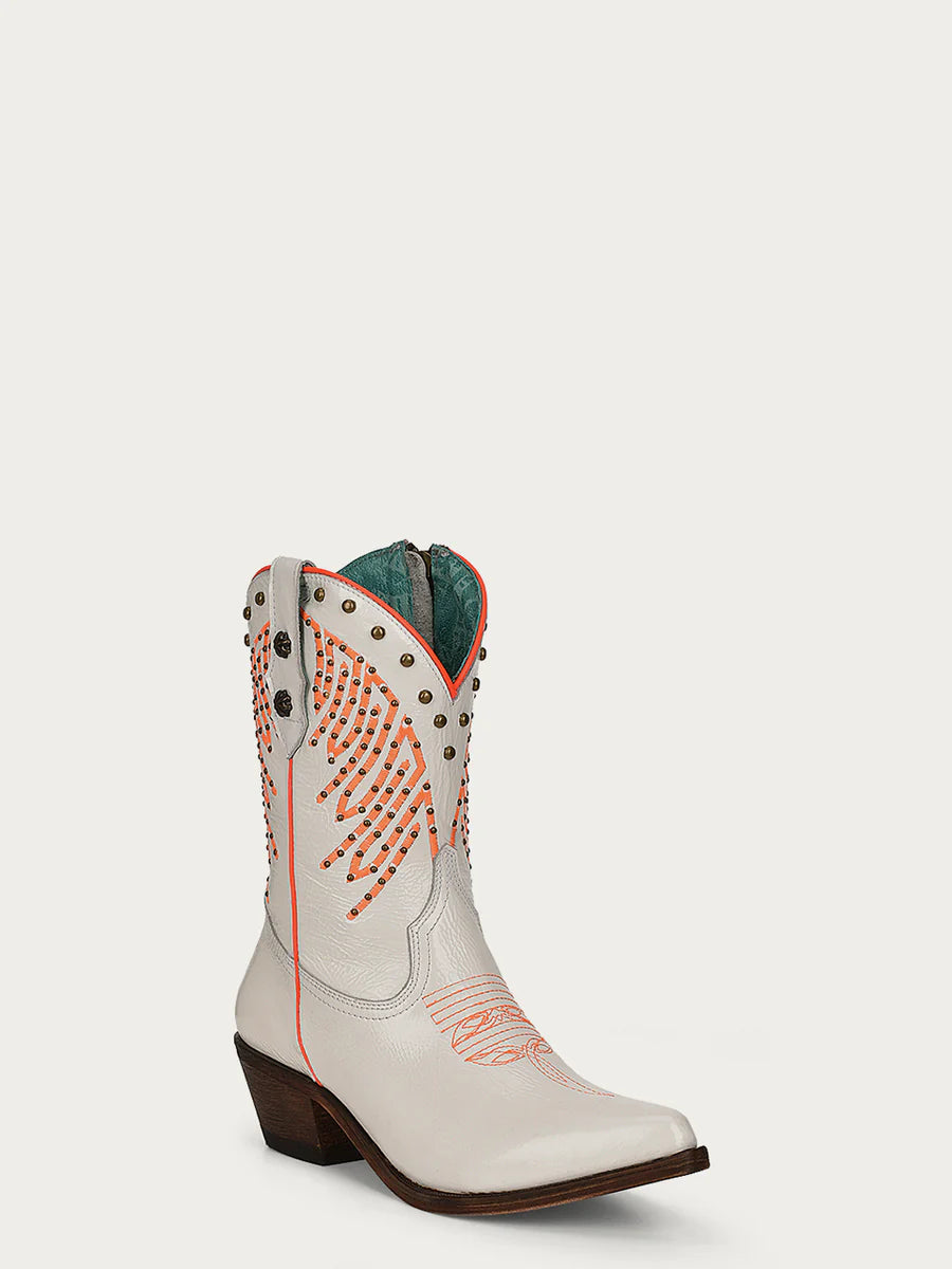 F1311 M Corral Women's White Western Cowgirl Leather Studded Boots - Perfect for Rodeo, Country Dancing & Western Fashion