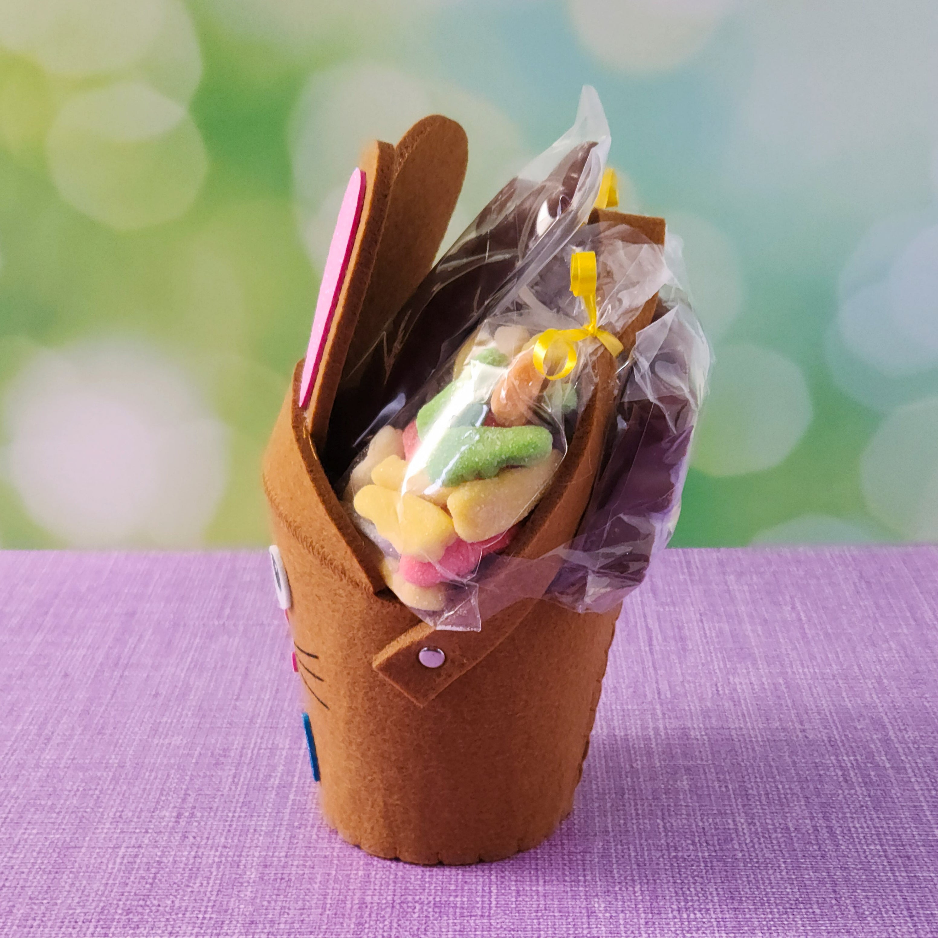Premium Brown Bunny Gift Basket - Adorable Easter Gift Set for Kids & Adults - Perfect for Easter Celebrations, Birthday Presents & Special Occasions