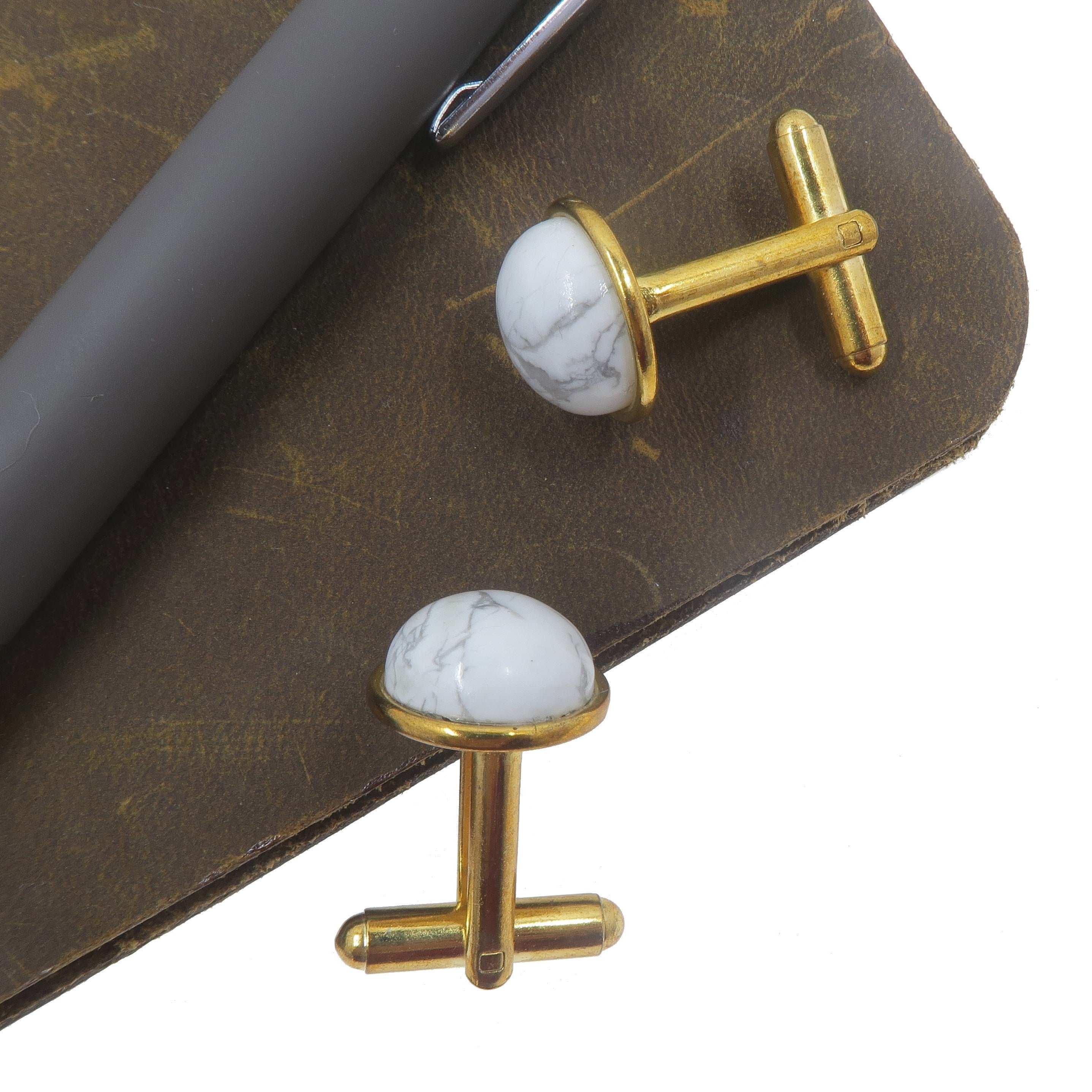 Stylish Howlite Stone Cufflinks - Elegant White Gemstone with Gold Plating for Men's Formal Wear - Perfect for Weddings, Business Meetings & Special Occasions