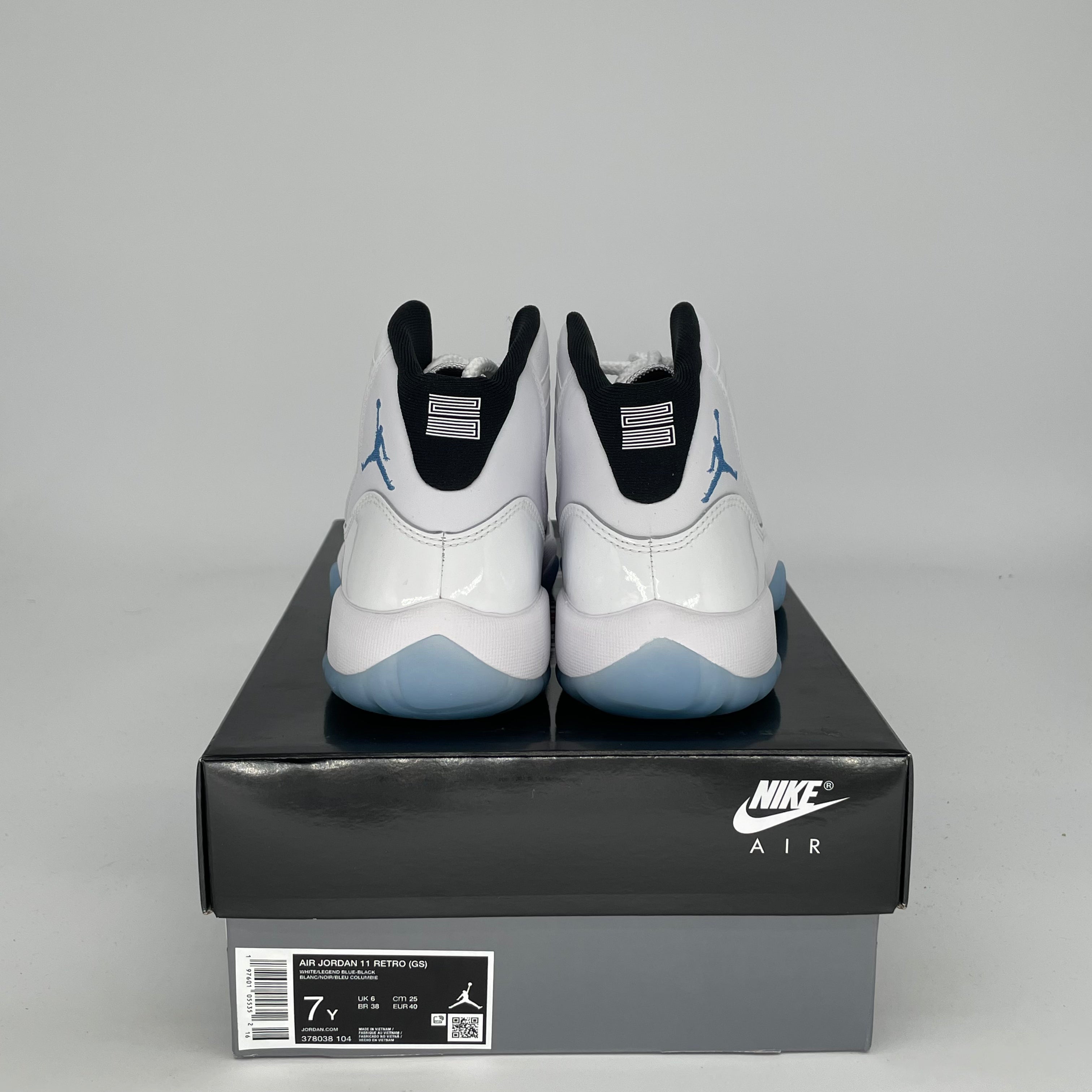 AIR JORDAN 11 LEGEND BLUE Retro Basketball Shoes - Men's Size 7 / Women's Size 8.5W - Style Code 378038-104 - Perfect for Court Performance & Streetwear Fashion