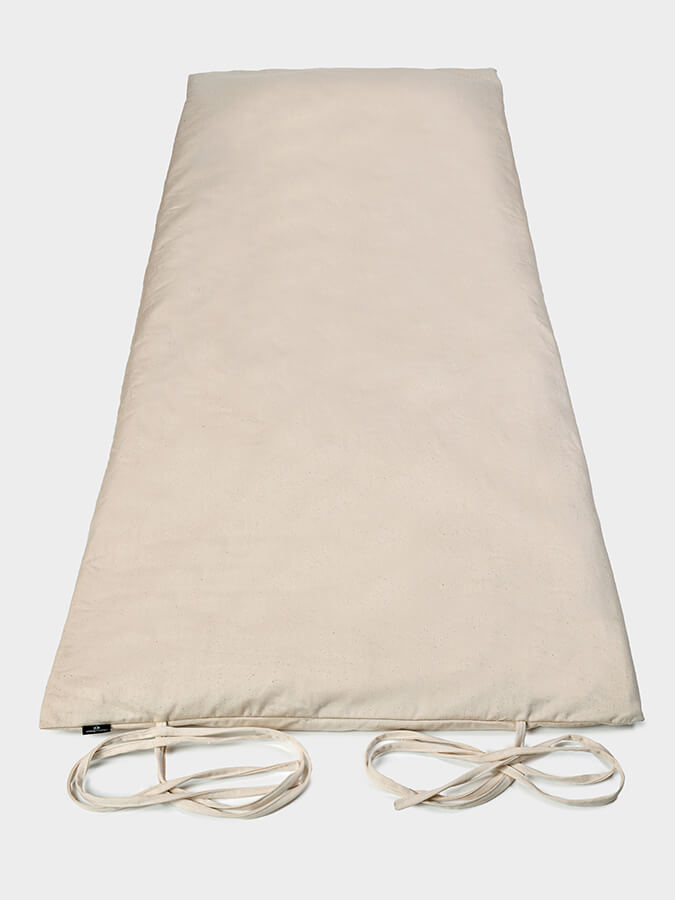 Premium Organic Roll-Up Futon Mat for Yoga & Meditation - Extra Thick & Long for Comfort - Ideal for Yoga Studios, Home Practice & Relaxation Spaces
