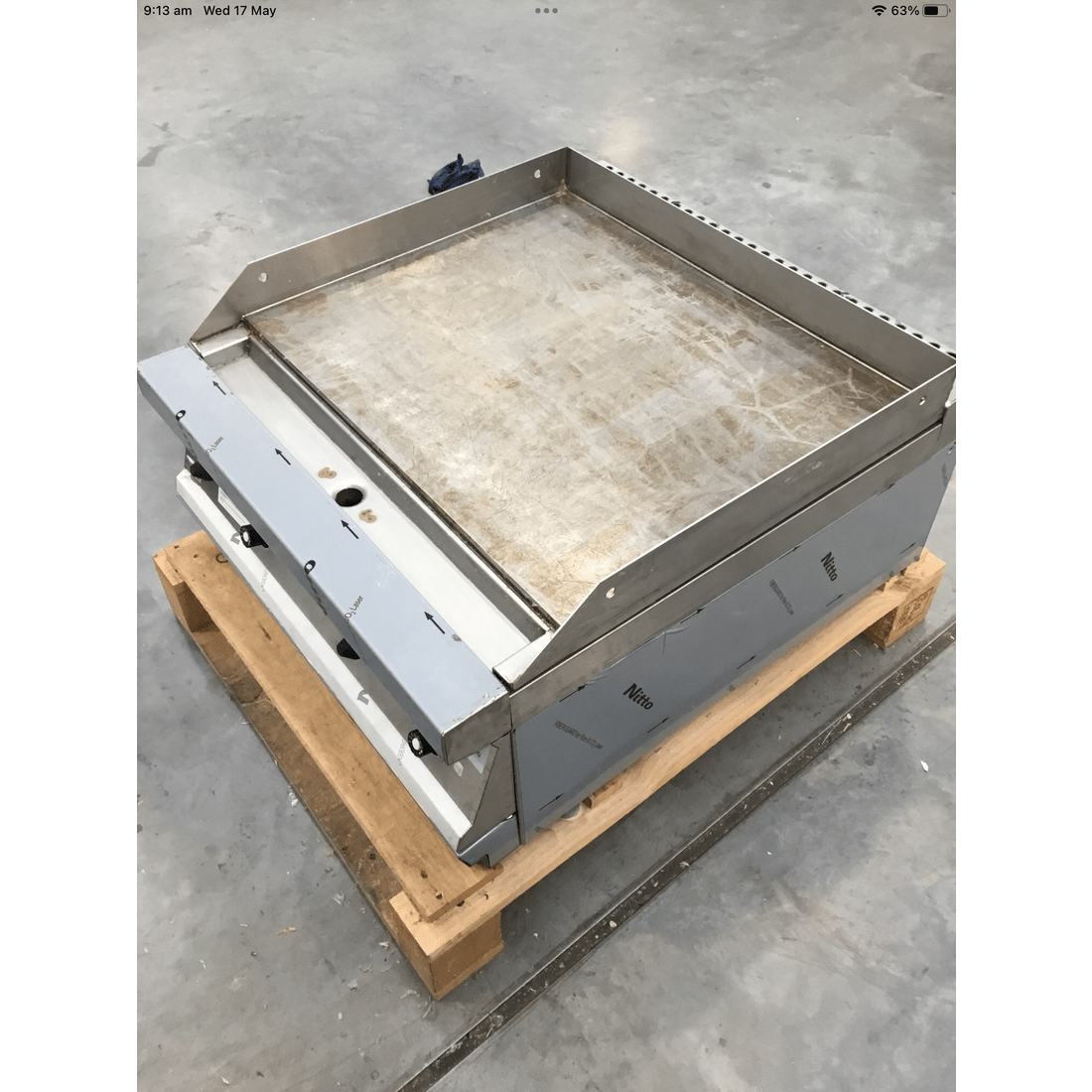 Fagor FTG7 10L 700 Series Natural Gas 2-Zone Mild Steel Fry Top - Commercial Kitchen Griddle for Restaurants & Catering