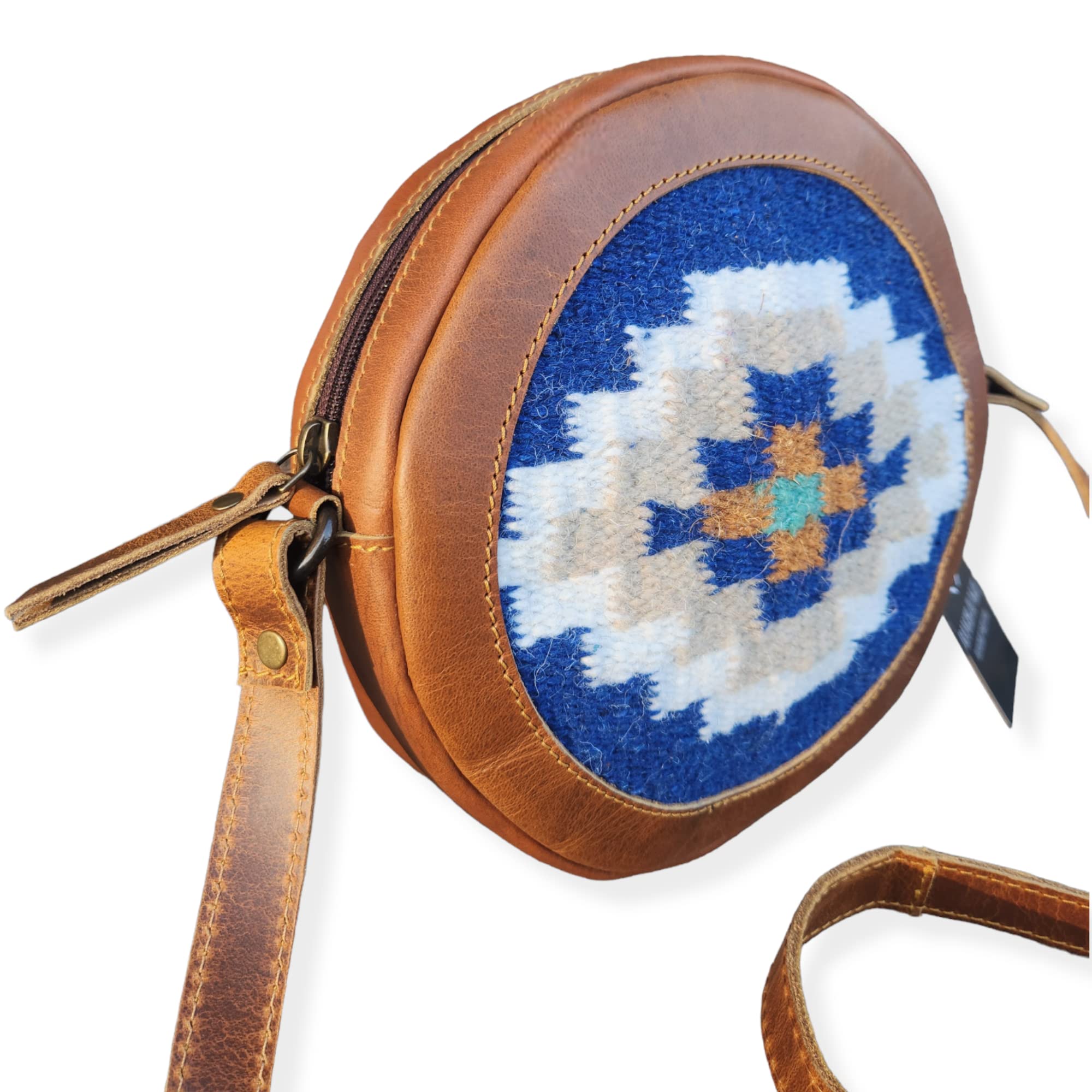 Western Style Dakota Round Crossbody Purse for Women - Vintage Leather Canteen Bag for Casual Outings, Music Festivals & Cowgirl Fashion