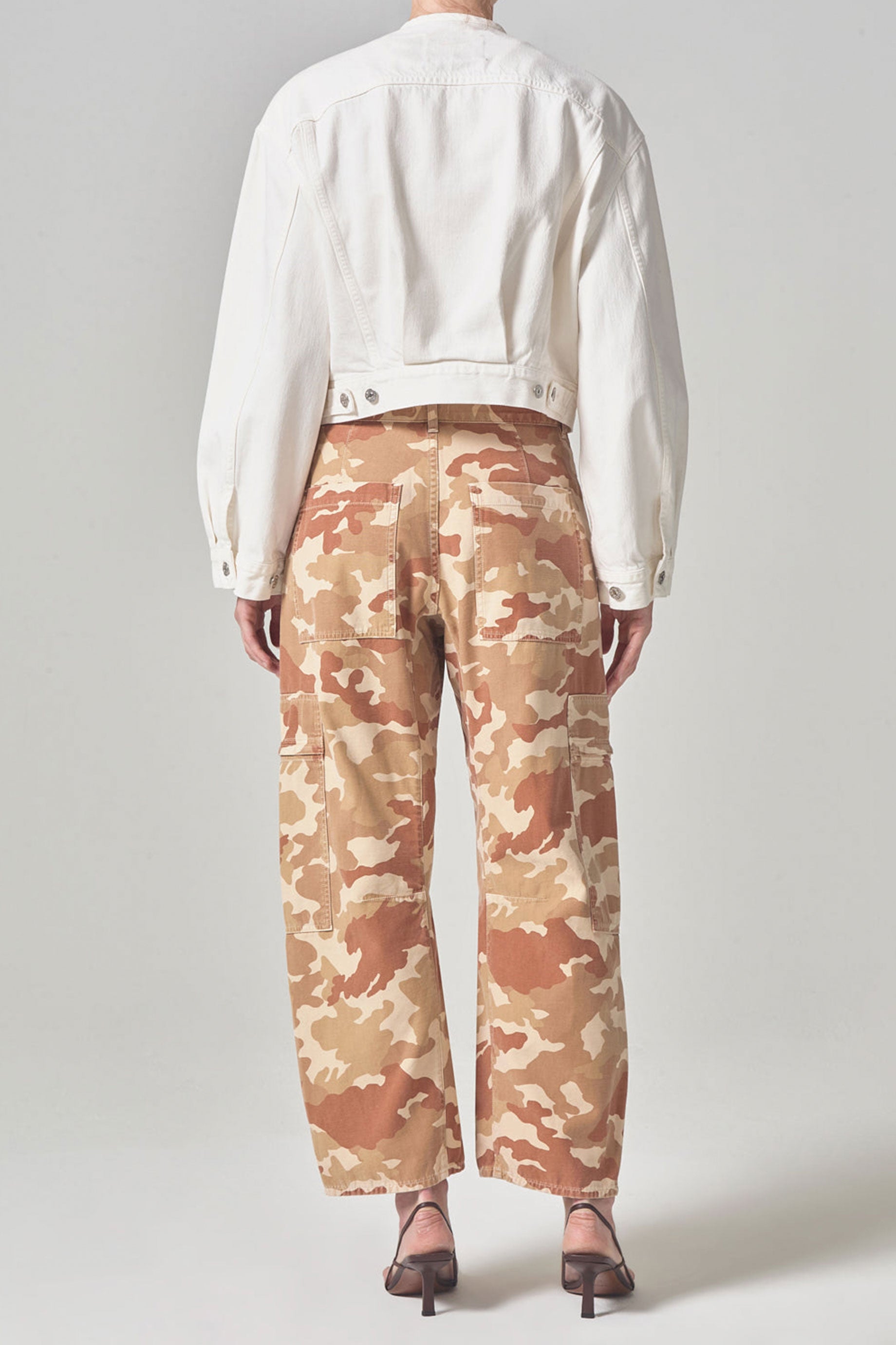 Citizens of Humanity Marcelle Cargo Sand - Stylish Women's Cargo Pants for Casual Wear & Outdoor Adventures