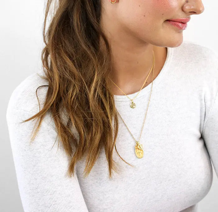 Be Hers Medallion Necklace - Elegant Personalized Jewelry Gift for Women - Perfect for Anniversaries, Valentine's Day & Special Occasions