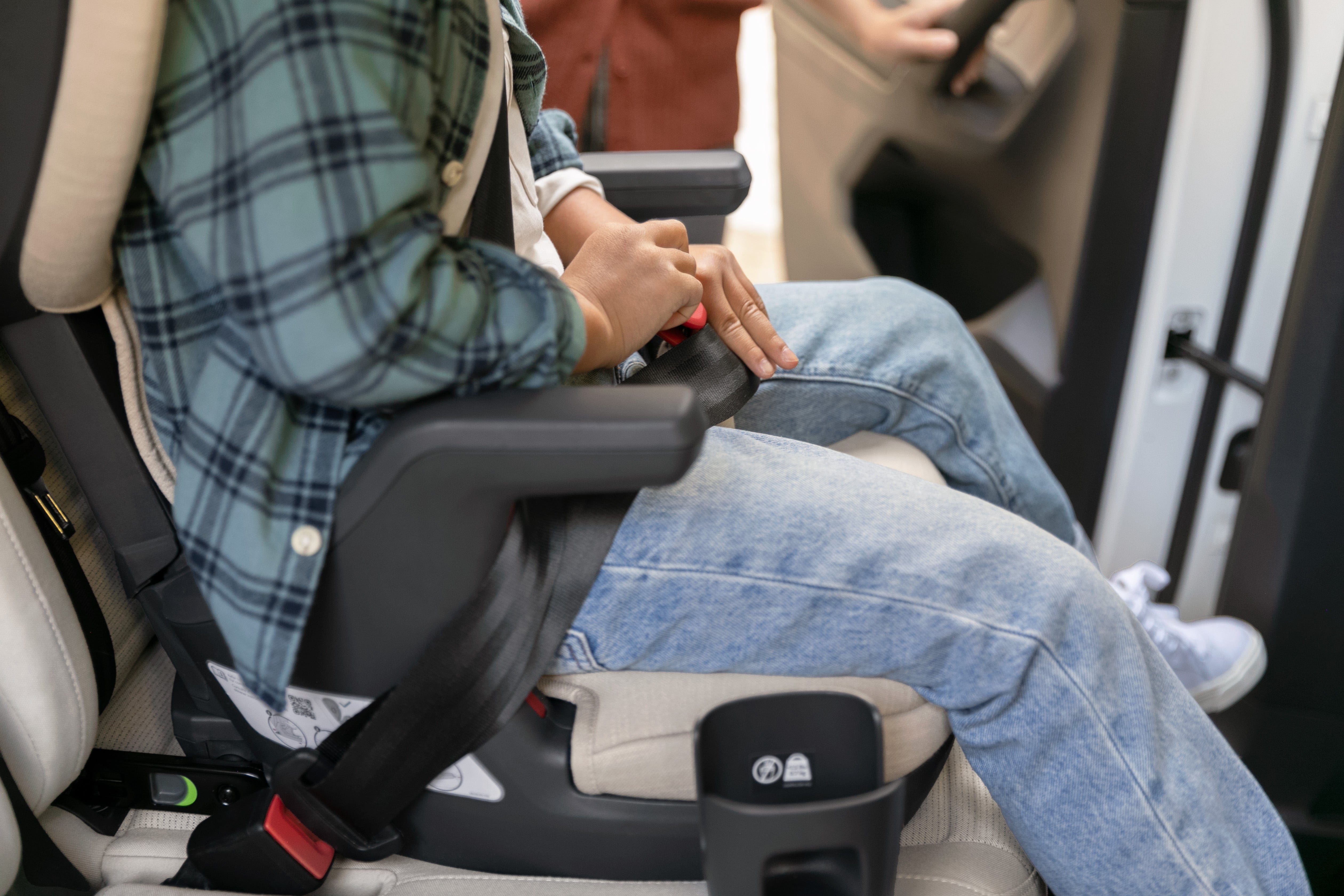 UPPAbaby Alta V2 Booster Seat - High Back Car Seat for Toddlers & Kids 3+ Years | Safe & Comfortable | Perfect for Travel, School & Family Road Trips
