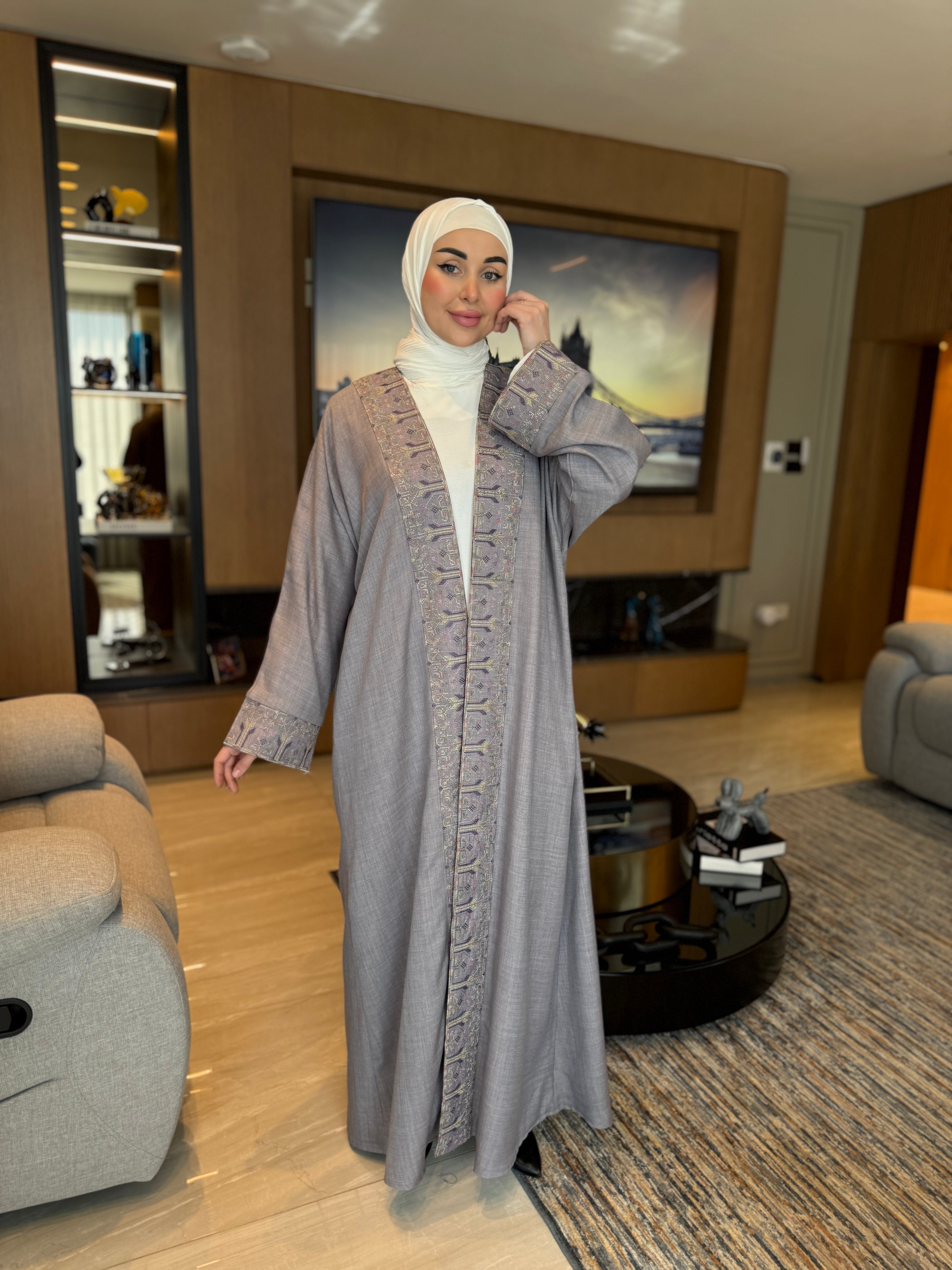 Elegant Classic Open Abaya for Women - Modest Muslim Prayer Dress - Perfect for Mosque, Prayer, and Special Occasions