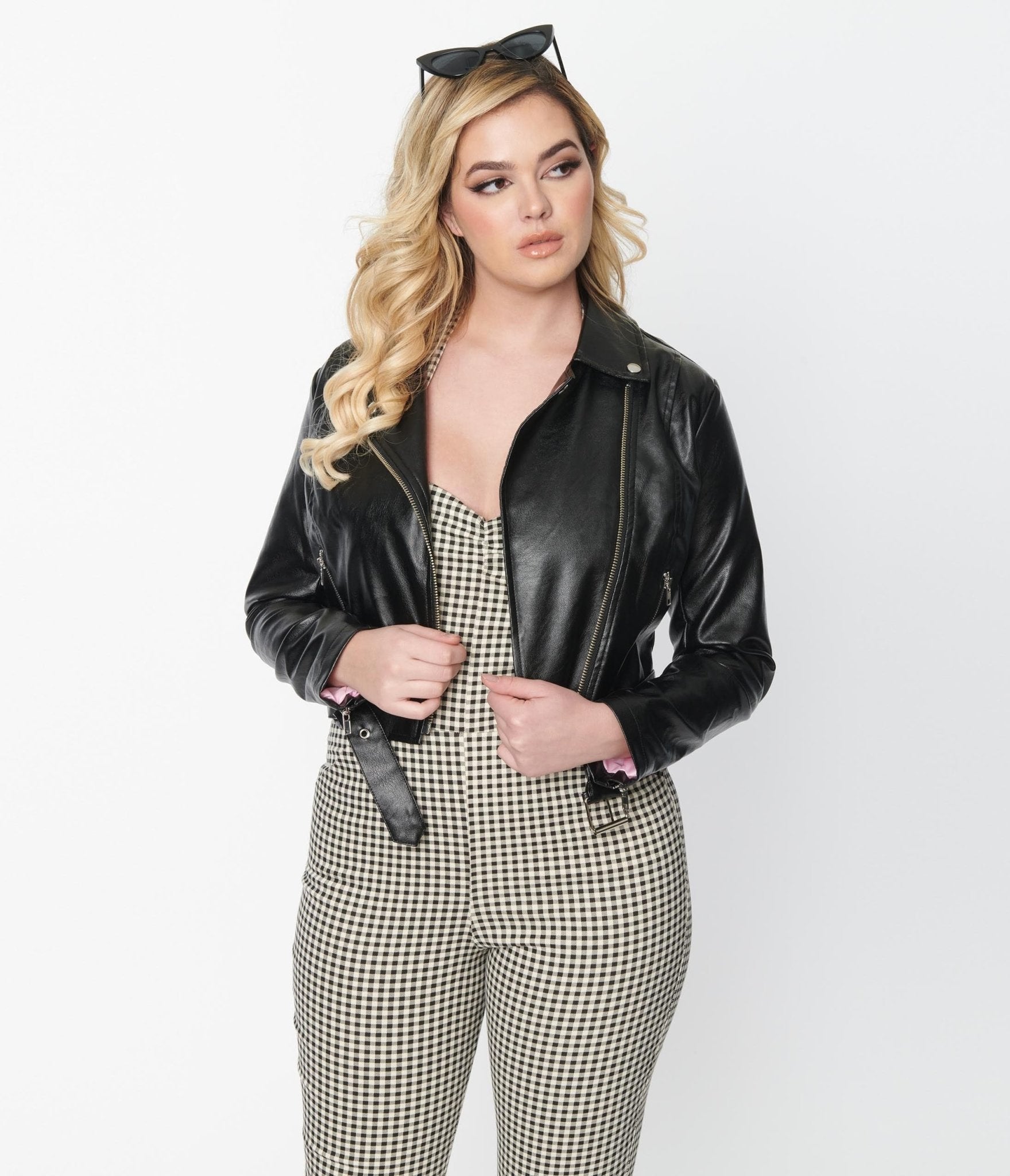 Vintage Black Vegan Leather Jacket for Women - Eco-Friendly Faux Leather Biker Style Jacket - Perfect for Casual Outfits, Date Nights & Fall Fashion