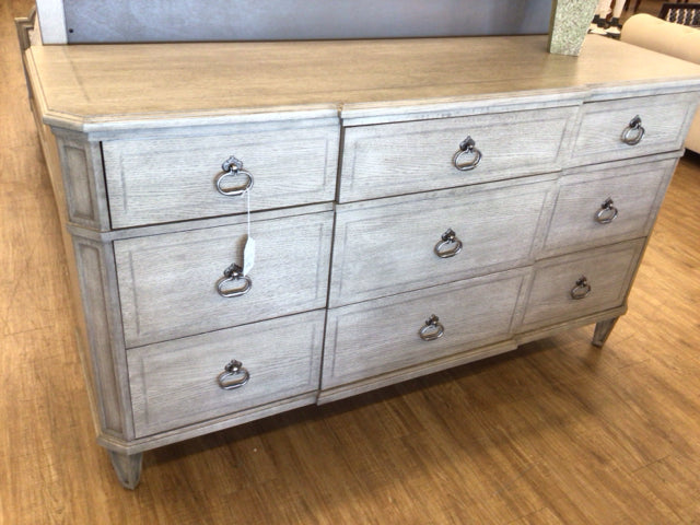 Bernhardt Maruesa 9 Drawer Dresser - Solid Wood Chest of Drawers for Bedroom Storage & Organization | Perfect for Master Bedroom, Guest Room, or Nursery