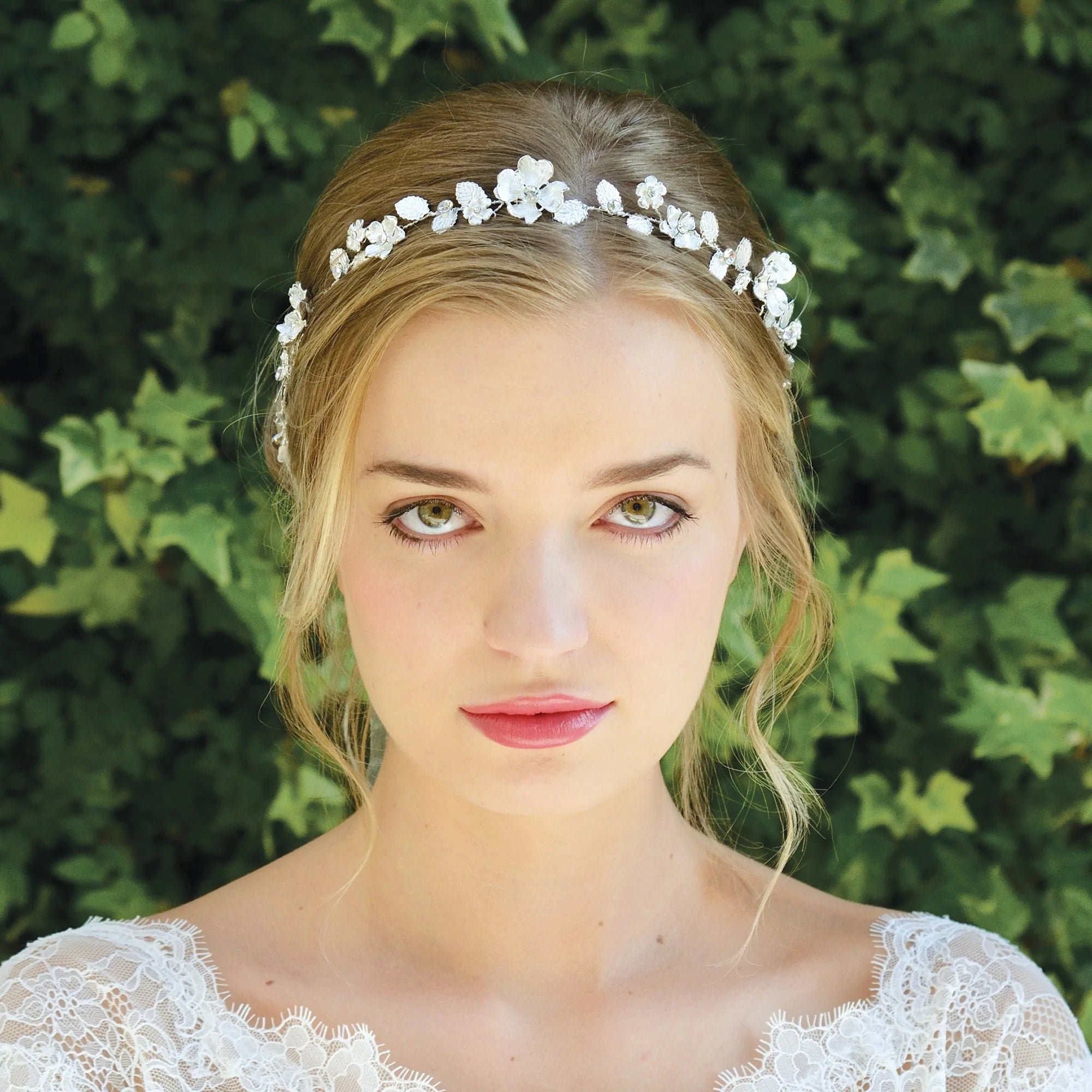 Ivory & Co Celestia Floral Bridal Hair Vine with Crystals - Elegant Wedding Headpiece for Brides, Bridesmaids & Boho Weddings