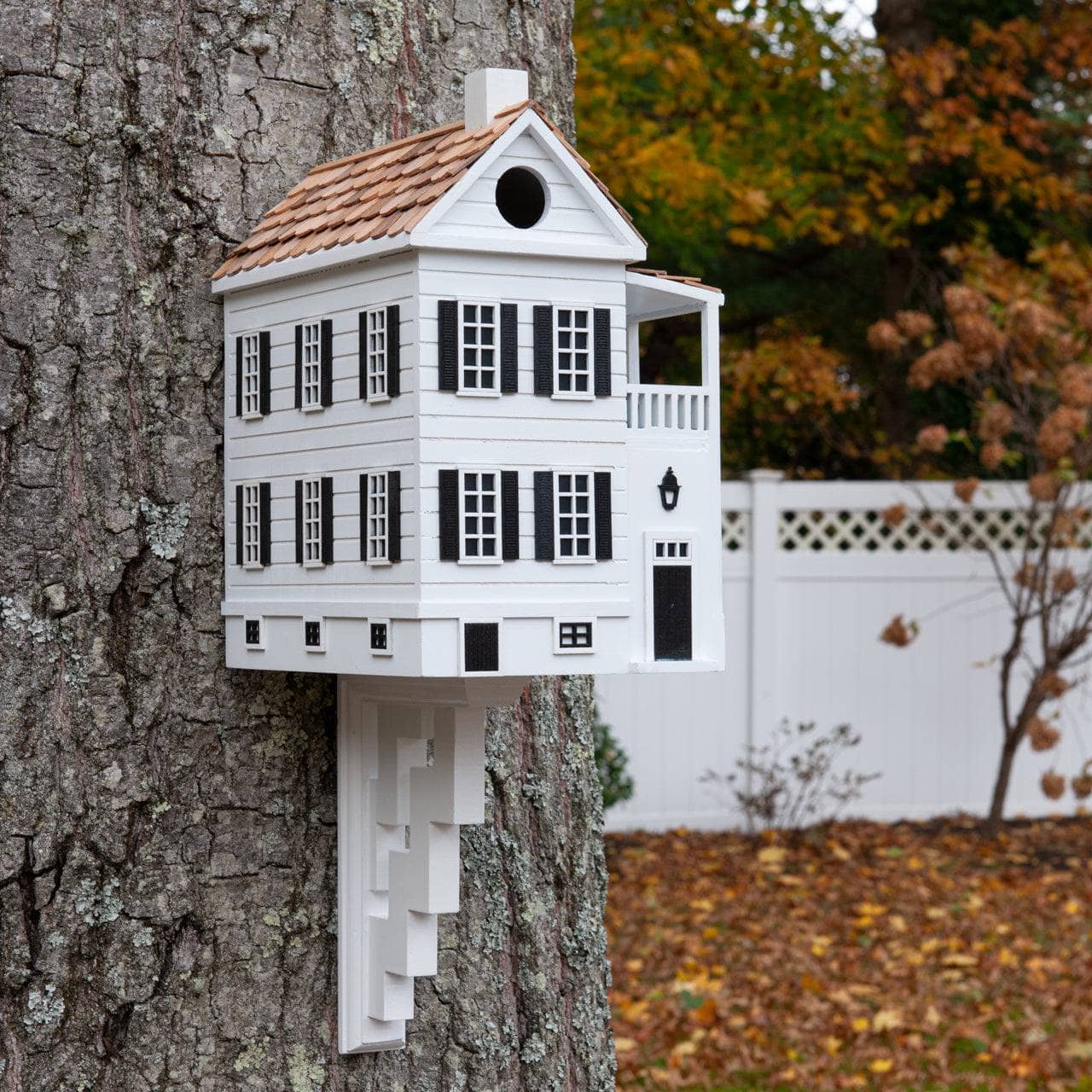 Charleston Battery Birdhouse 1680 - Handcrafted Wooden Birdhouse for Outdoor Garden Decor, Perfect for Attracting Birds & Enhancing Your Backyard