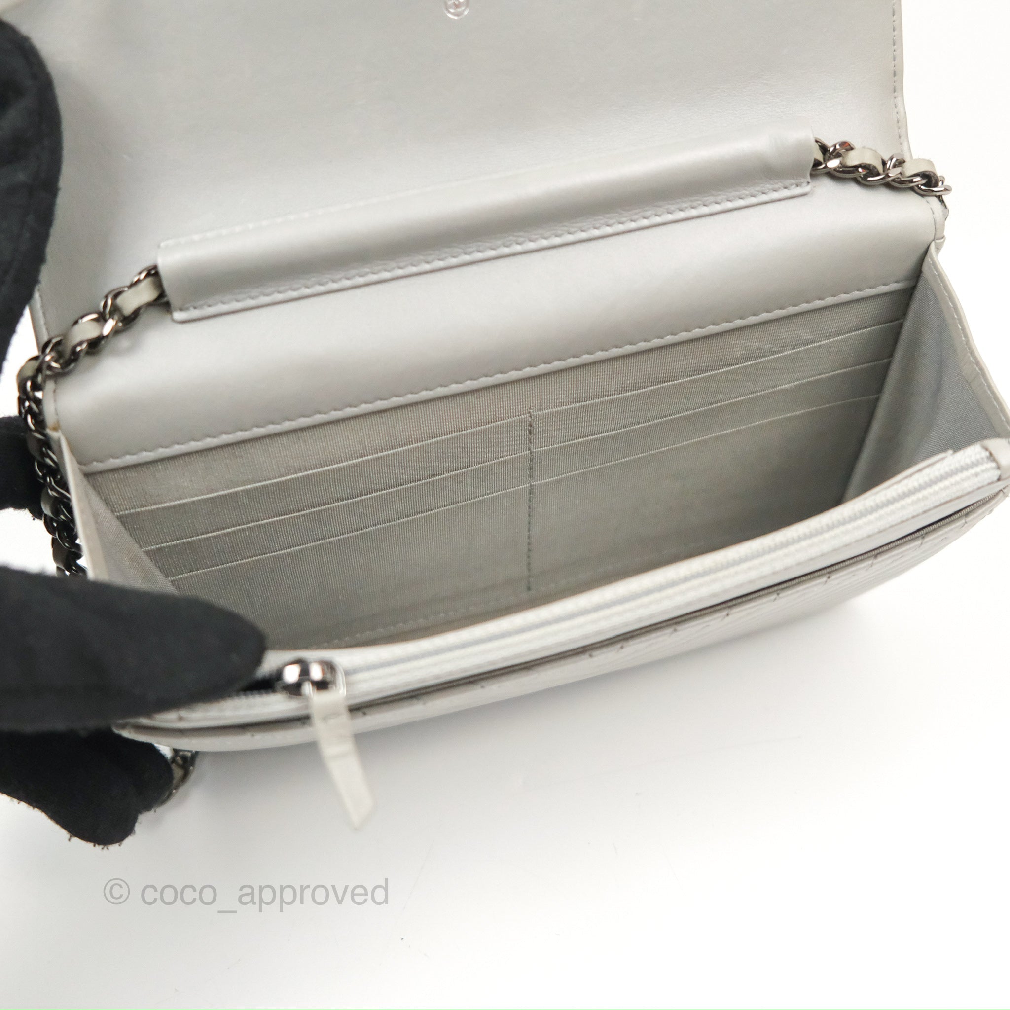 Chanel Chevron Boy Wallet on Chain WOC in Grey Lambskin with Gun Metal Hardware - Luxury Crossbody Bag for Women, Perfect for Evening Events & Daily Use