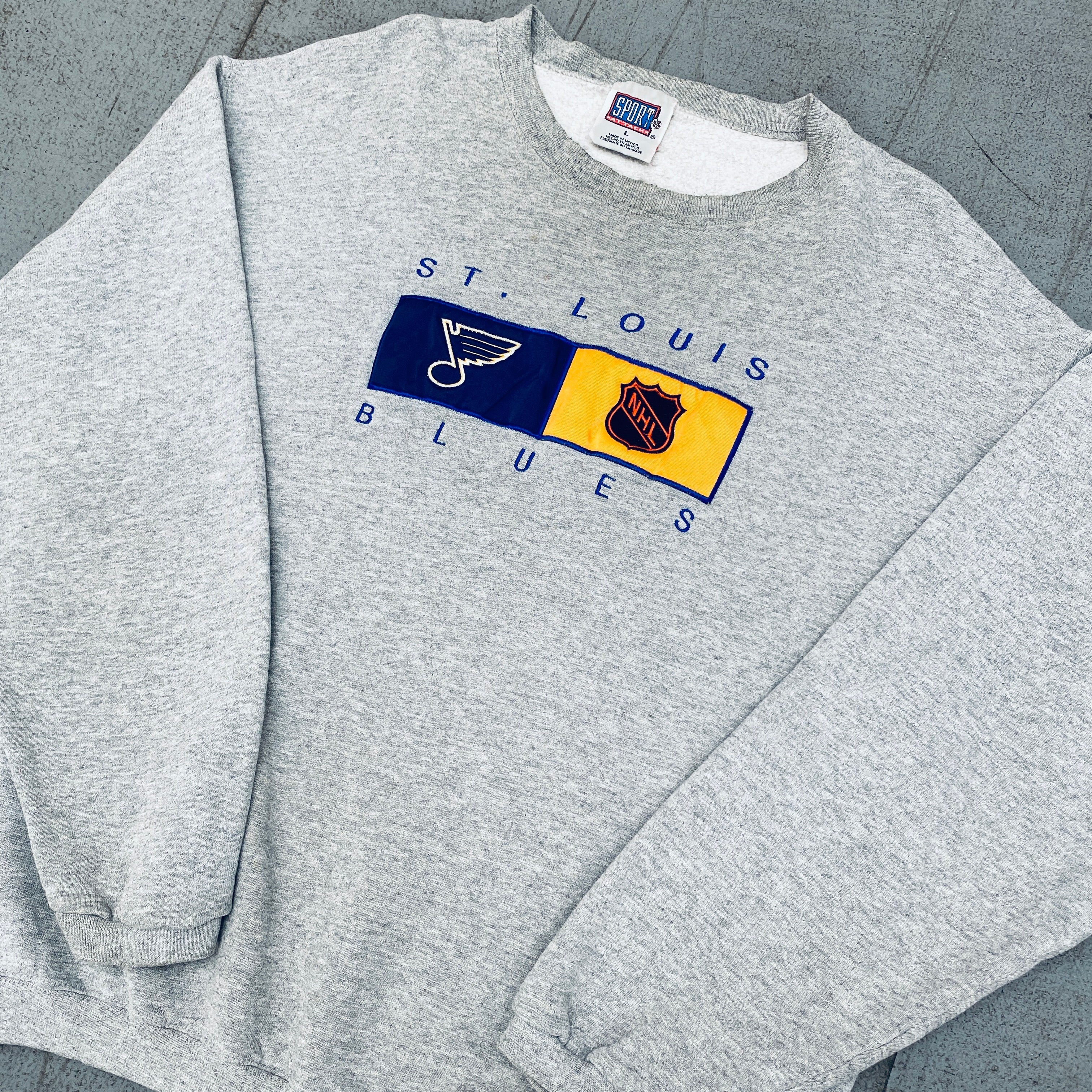 St. Louis Blues 1990's Vintage Embroidered Sweatshirt - Men's Medium/Large - Retro NHL Hockey Fan Apparel for Game Day & Casual Wear