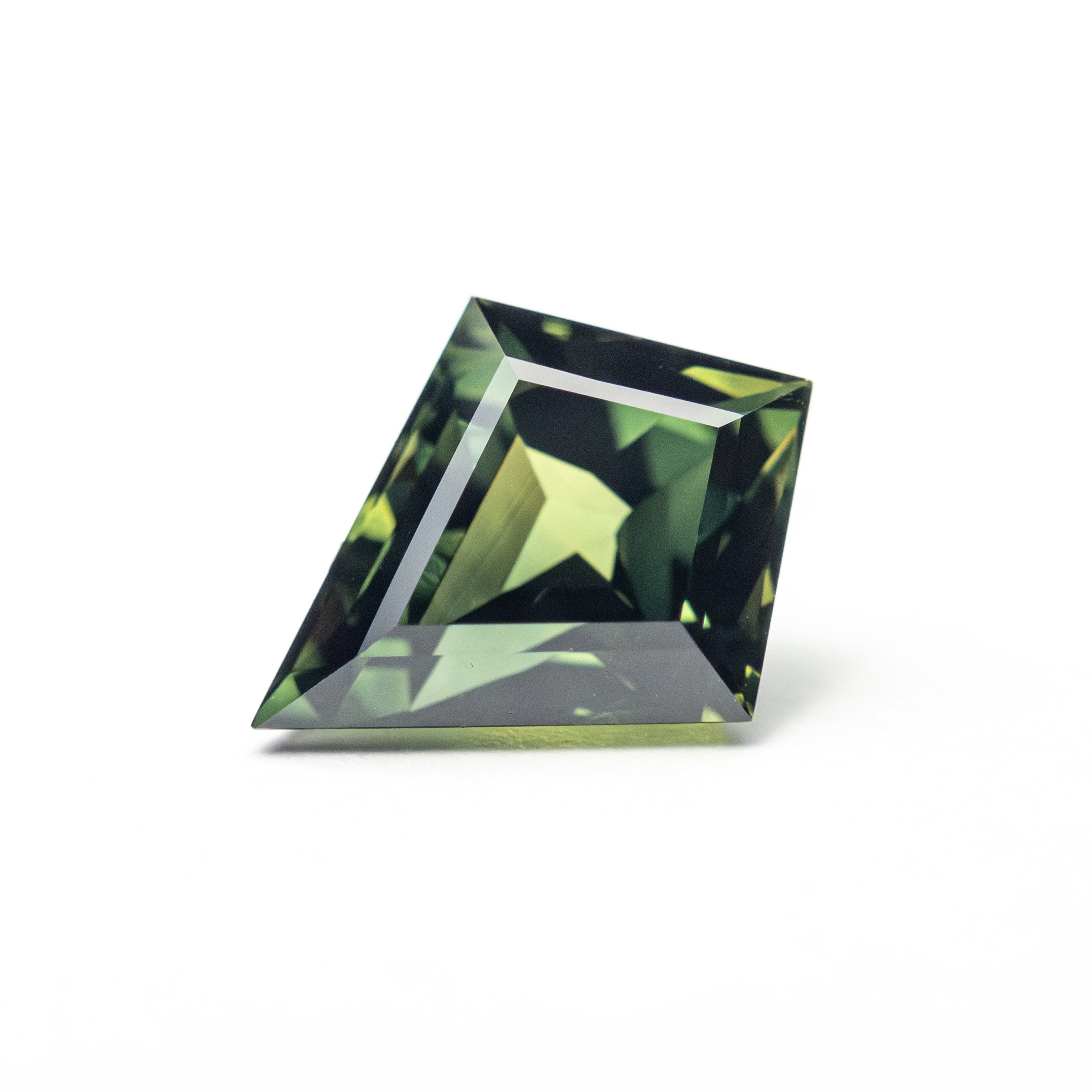 2.13ct Natural Blue Kite Step Cut Sapphire Gemstone - 10.18x7.94x4.91mm for Jewelry Making, Engagement Rings & Unique Gifts