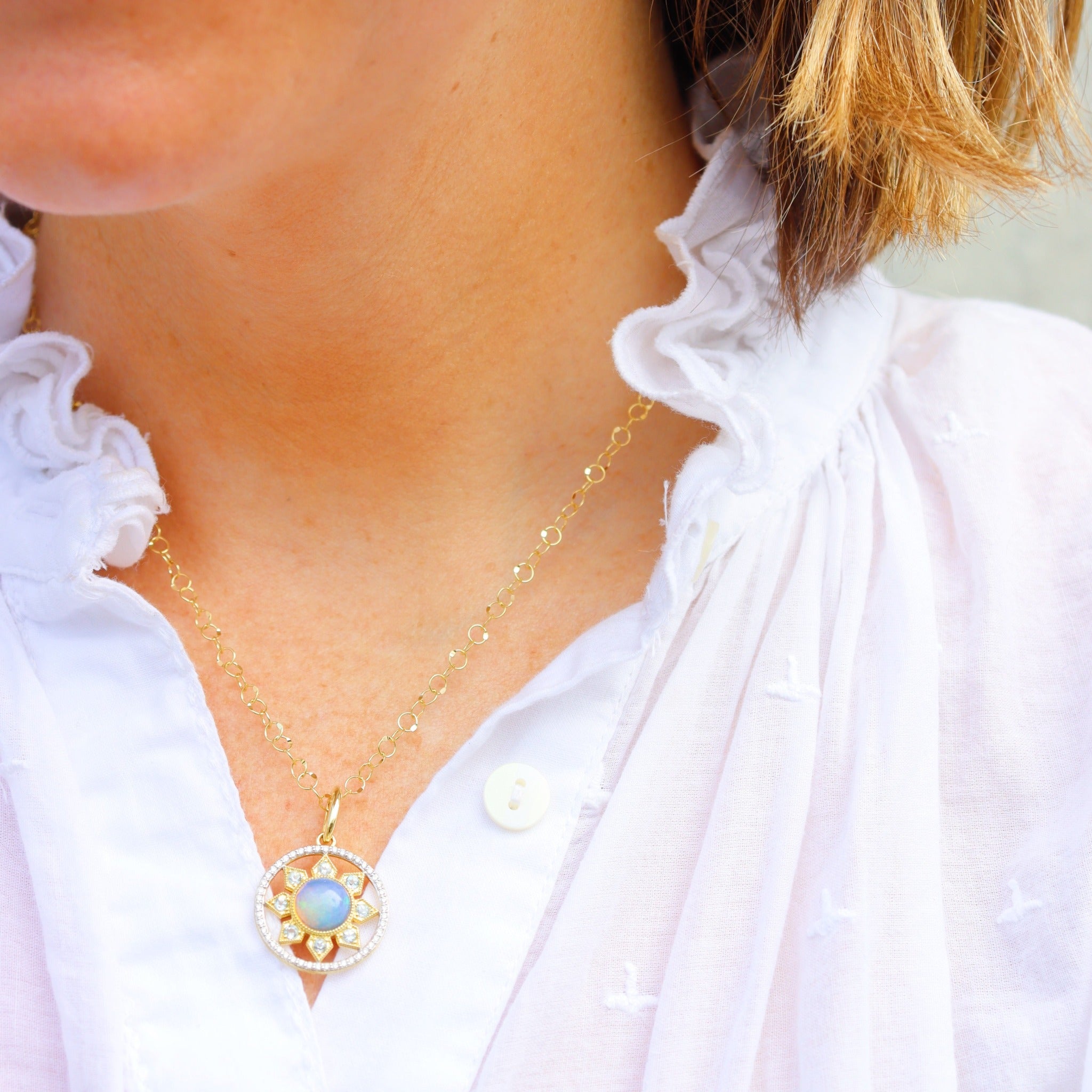 Jude Frances Hammered Circle Chain Necklace - Dainty Gold Layering Necklace for Women, Perfect for Everyday Wear & Gift Giving