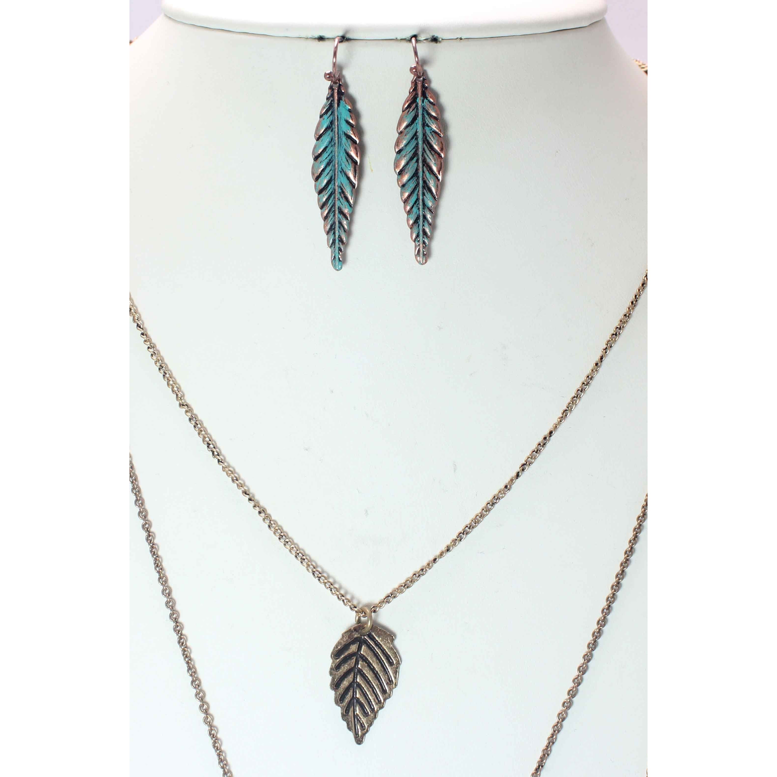 Layered Nature Necklace Set for Women - Boho Chic Jewelry, Handmade Leaf Pendant Necklaces, Perfect for Everyday Wear & Gift Giving - Ideal for Casual Outfits, Beach Vacations, and Boho Fashion Styles